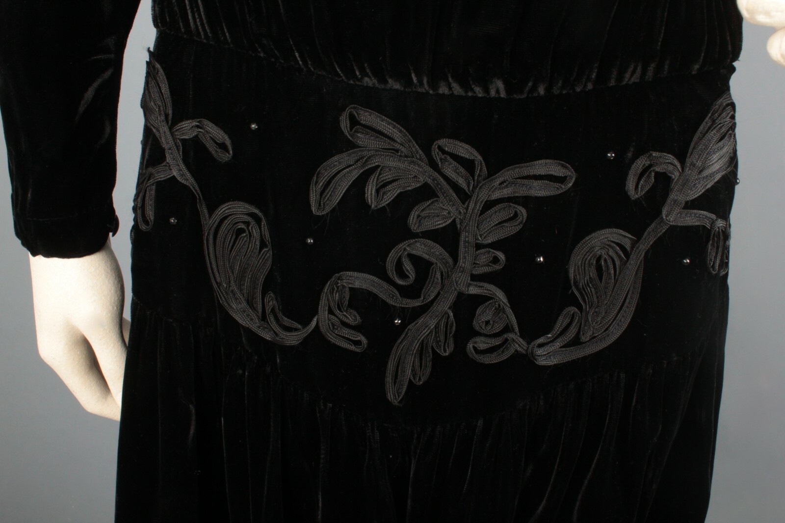 VTG Women’s 80s (30s Style) Black Velvet Dress Sz S 1980s 1930s
