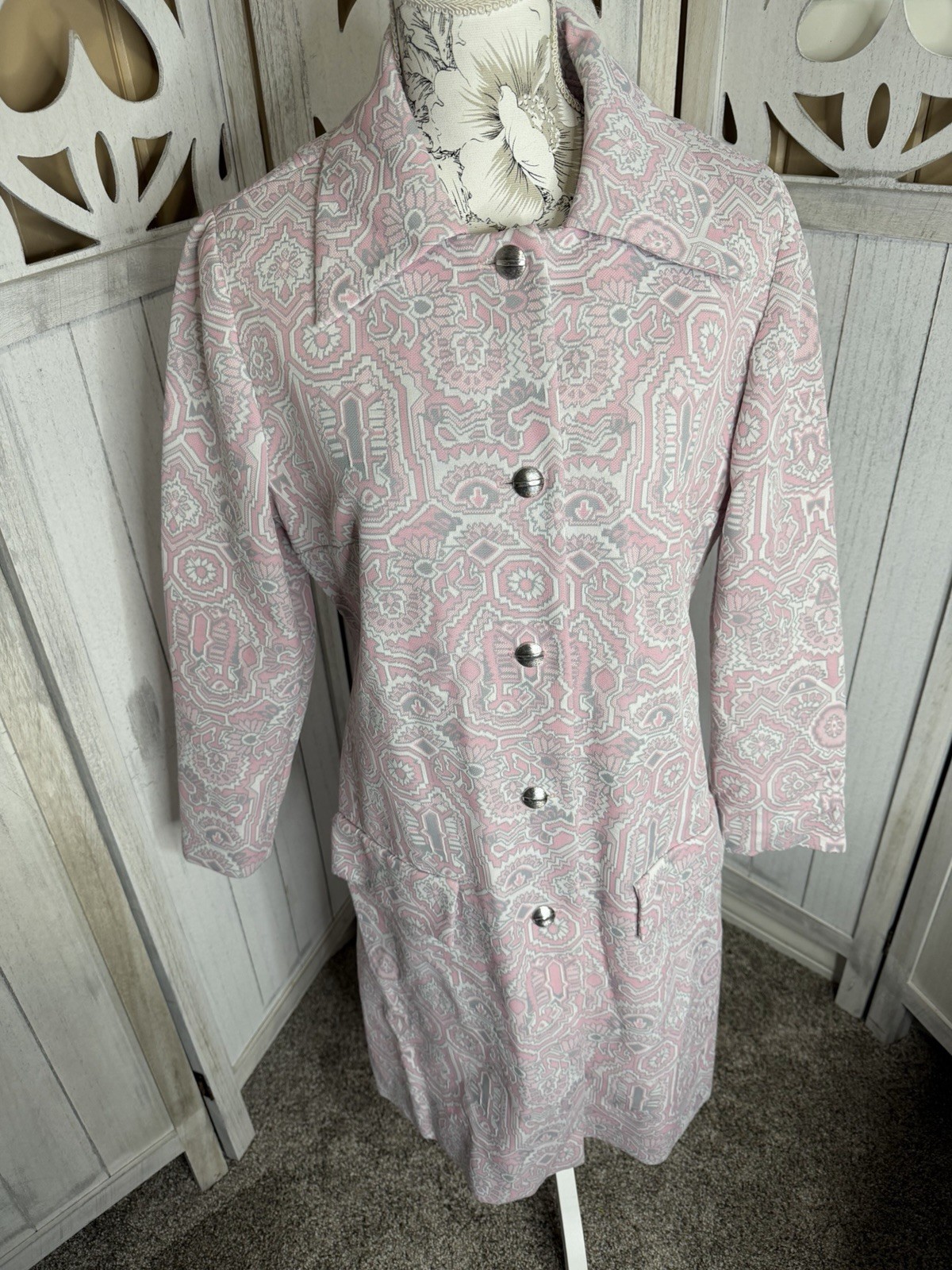 Vintage PURITAN Forever Young Light Pink Gray Geo Pattern 60s 70s Mod Size Large