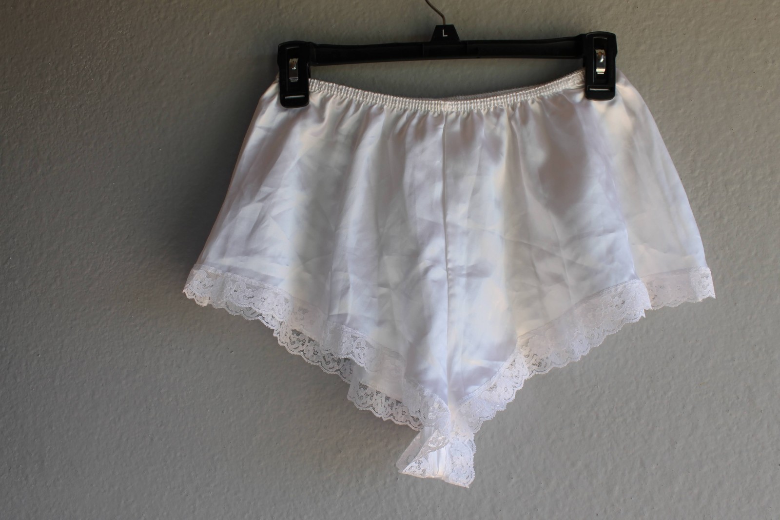 Vintage Body Chic Lingerie Set White Satin Lace Camisole Tap Shorts Bridal Med