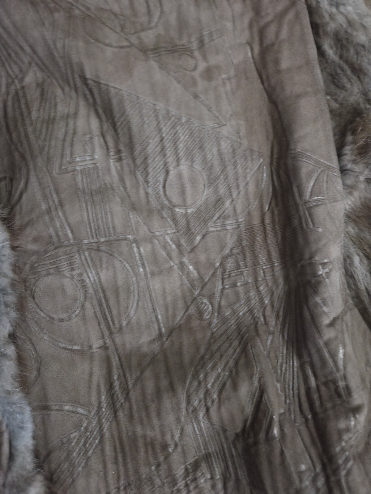 Vtg Furessence by Vivian Amato Fur Coat & Textured Seude Greece Medium Glam80’s