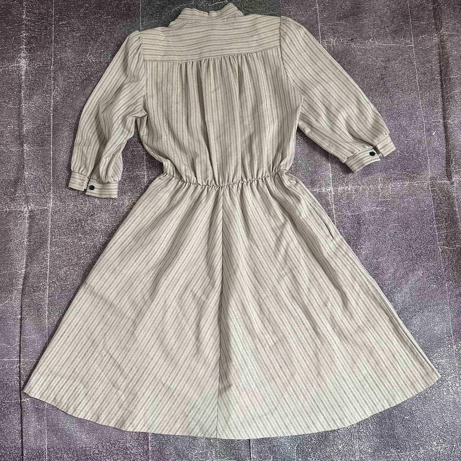 Women’s Vintage 70s VLP Union USA Made CottageCore Midi Beige Stripe Dress Sz 12