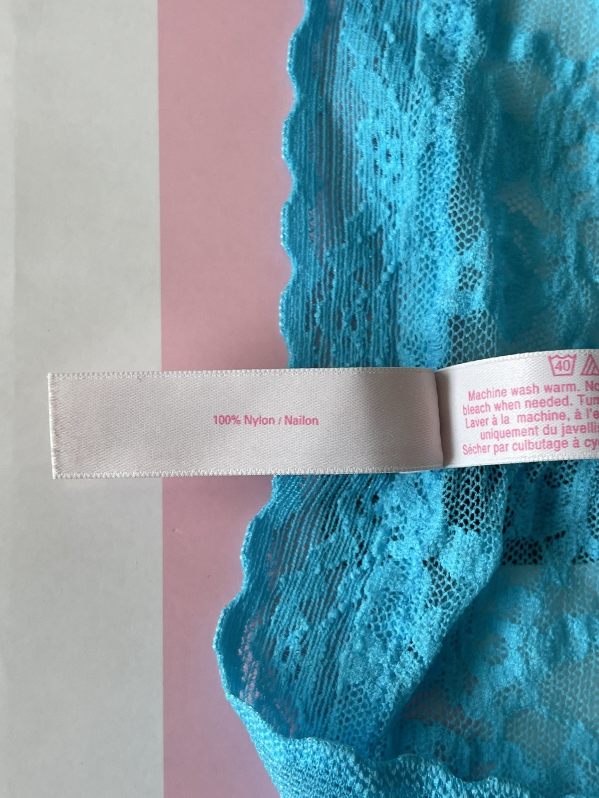 NWT VTG 2014 Victoria’s Secret Lace Hip-hugger. Electric Blue, Large