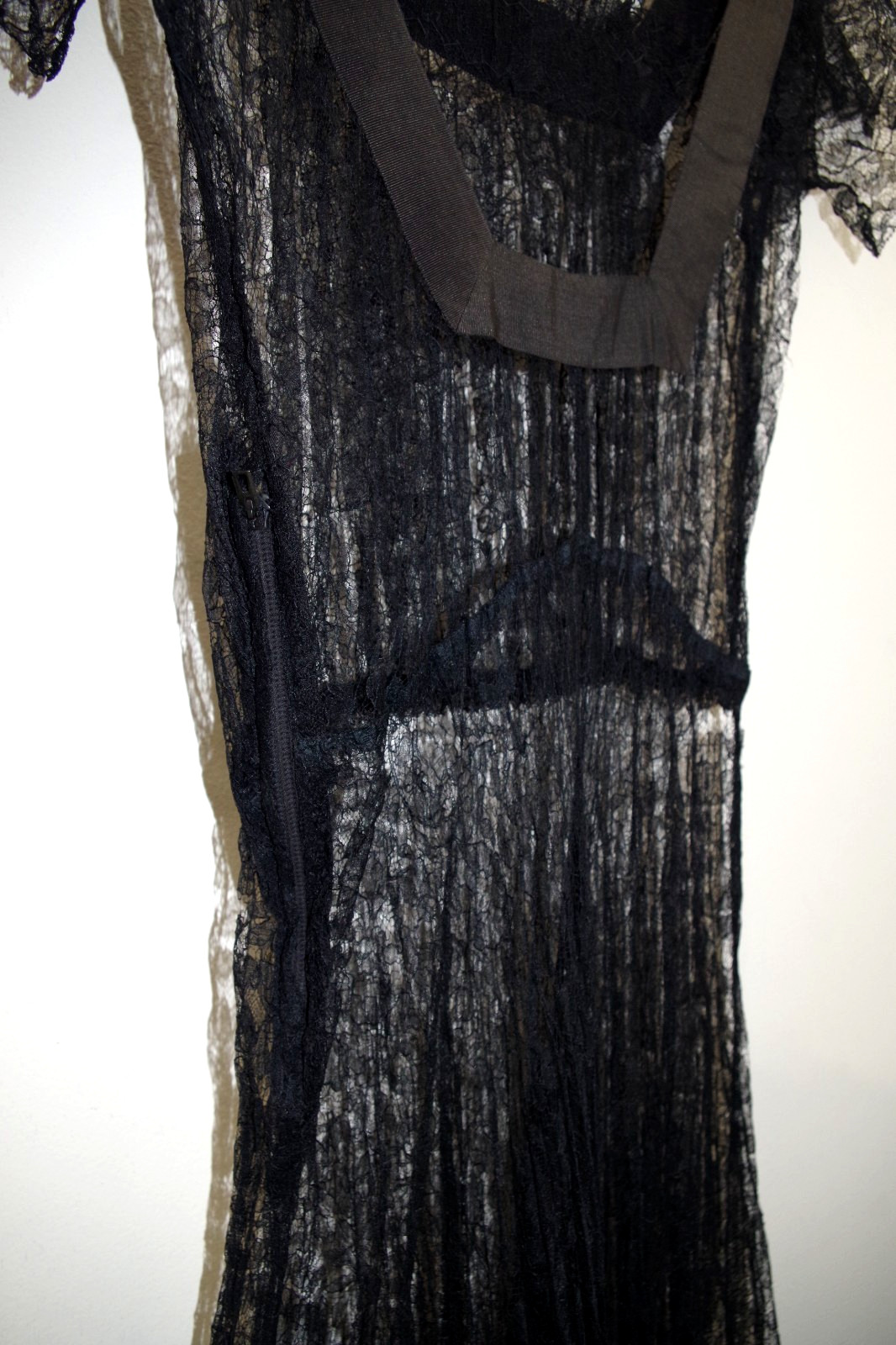 T3 ANTIQUE 1920’S SHEER BLACK French Lace Long DRESS Hand Sewn Grosgrain Ribbon