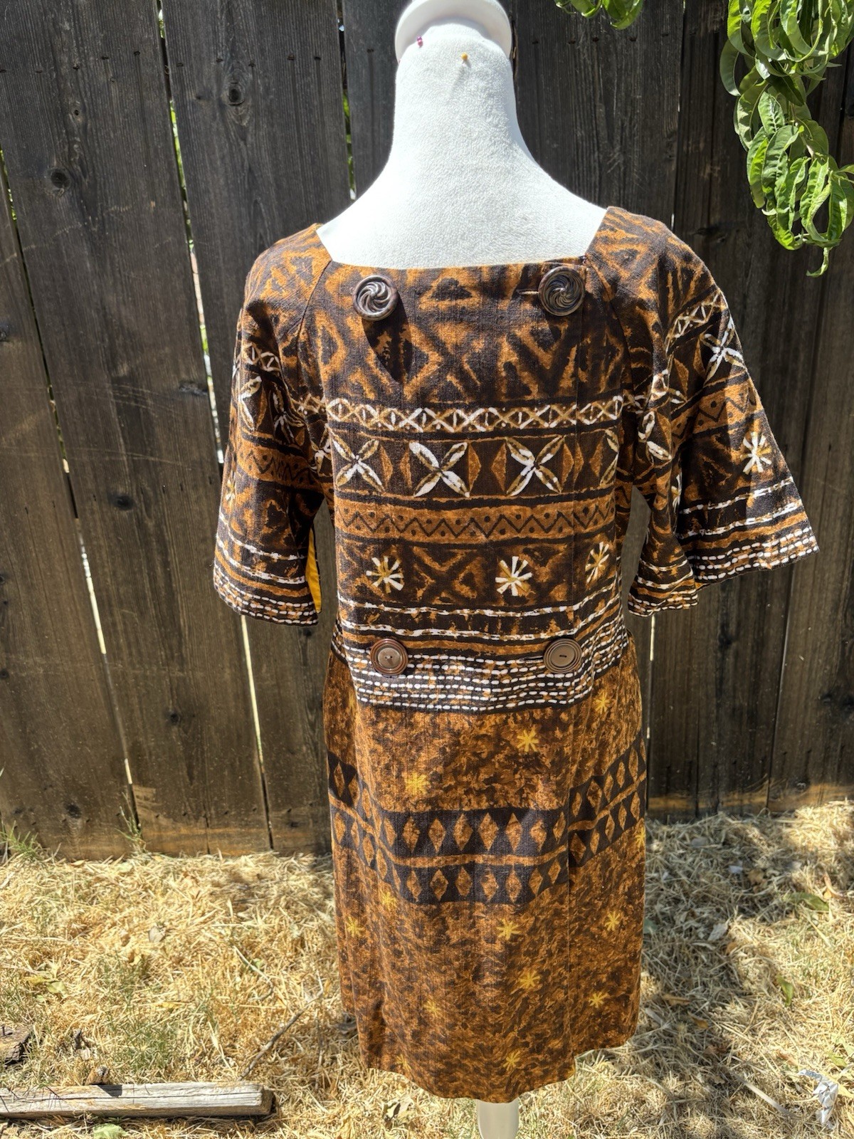 Vtg 50’s/60’s Hawaiian Kiyomi Barkcloth Midi Dress With Button Up Back