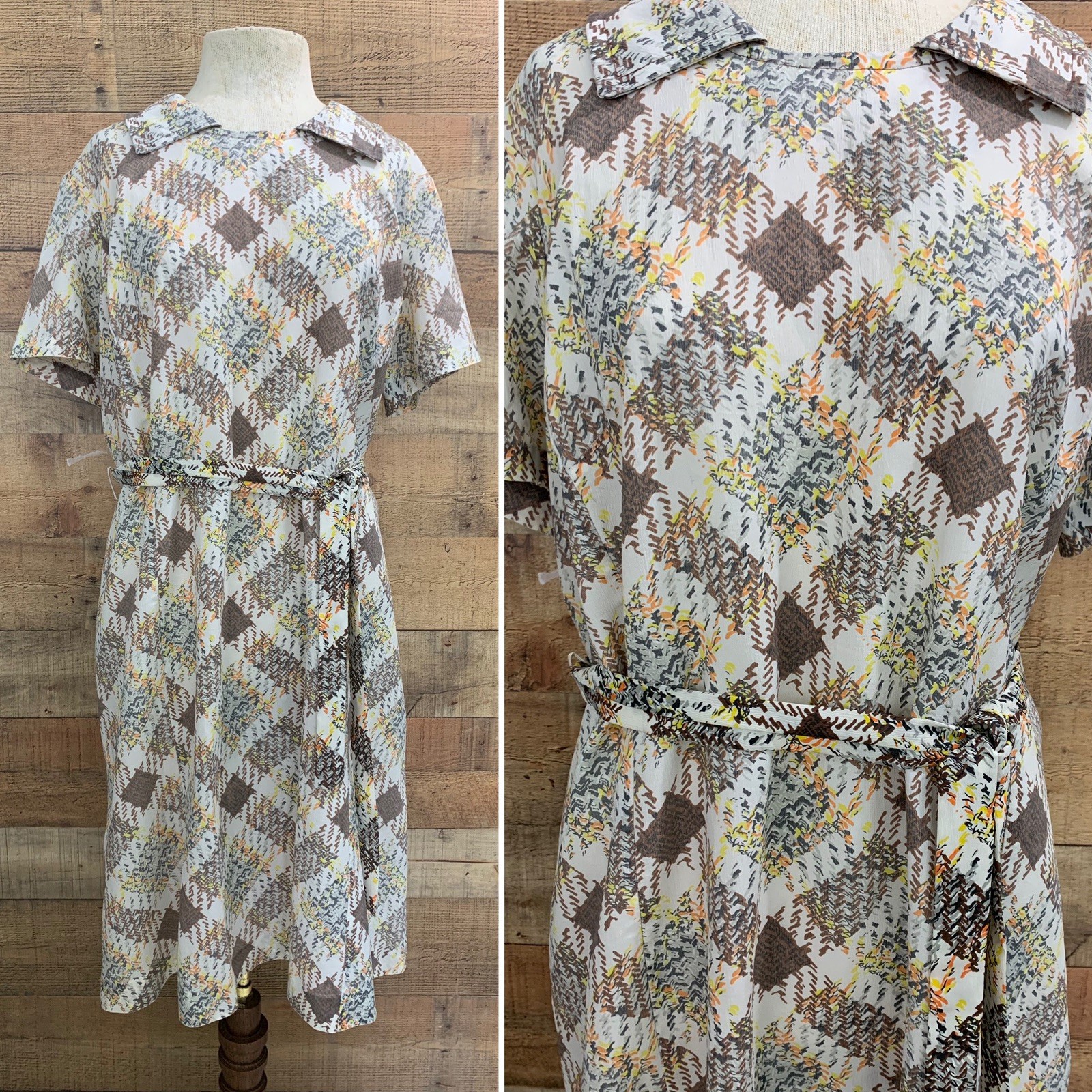 Vintage 1960s 1970s Mod Geometric Belted Dress 48”Bust /44” Waist