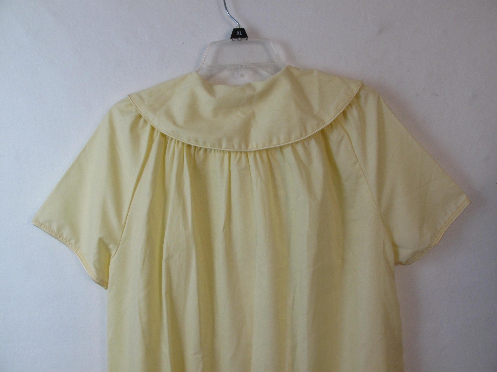 Vtg Gaymode Yellow Snap Closure Lacy Embroidered house coat dress size 12