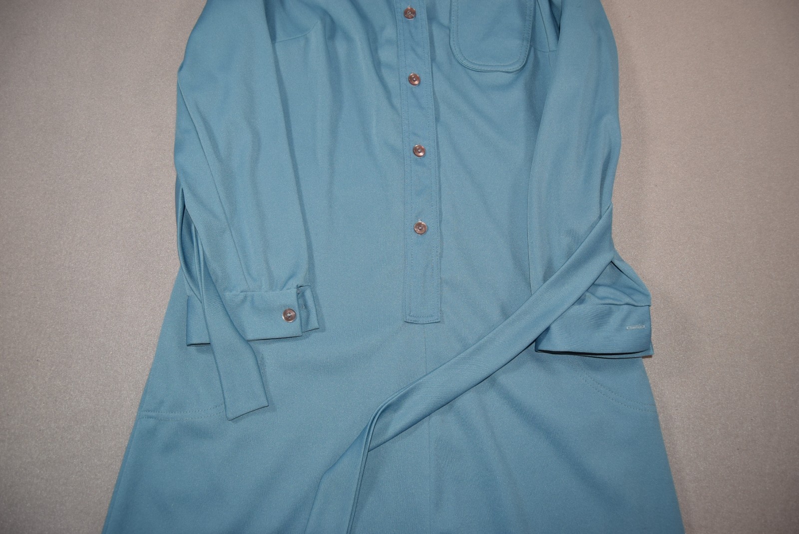 Vintage Shirt Dress Womens Medium Blue Honeycomb Belted 1/2 Button Daggar ILGWU