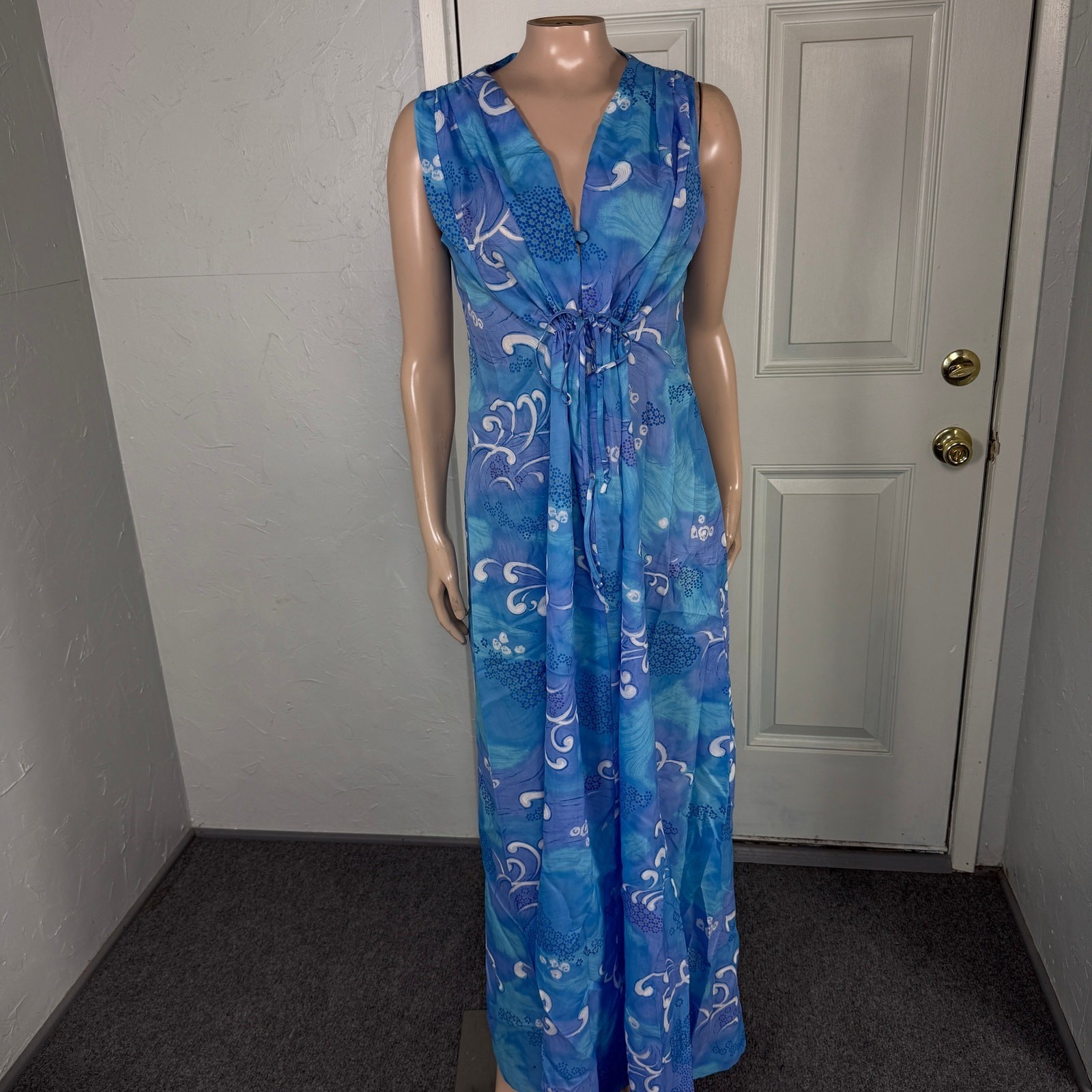 Vintage 70s Sun Fashions Hawaii Women’s Dress 12 Maxi Polyester Floral E30