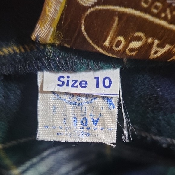 Vintage 90s Wool Tartan Plaid Wrap Skirt Size 10