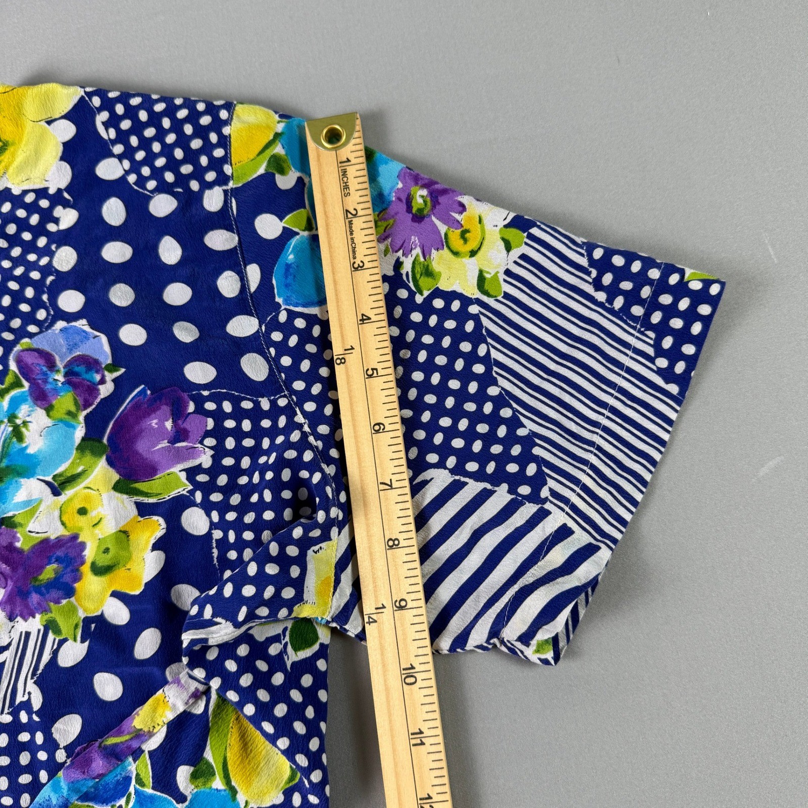 Vintage 90s Christie & Jill 100% Silk Floral Blouse XL Blue Geometric Classic