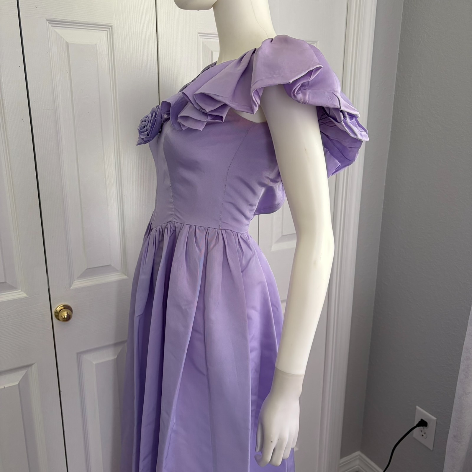 vintage 70s or 80s light purple lilac bodice dress