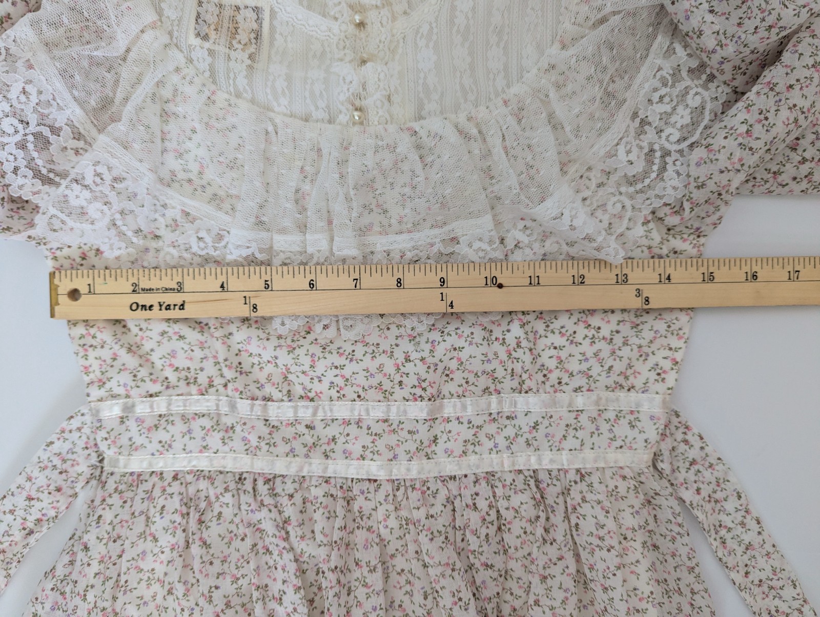 Gunne Sax by Jessica Vintage Victorian Prairie Maxi Dress Lace Ribbon Pearls