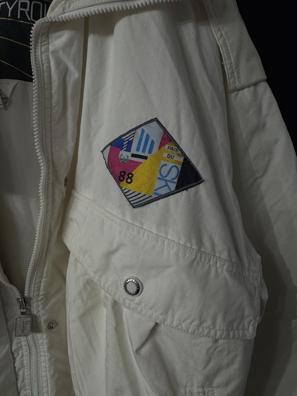 Vintage White Tyrolia Ski Jacket with Patches 90s Sportswear. Size Large
