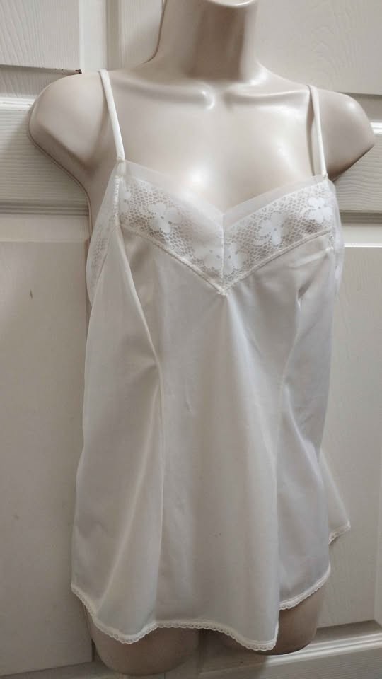 New Ashley Taylor White Slip Camisole Top Lace Trim V-Neck Medium