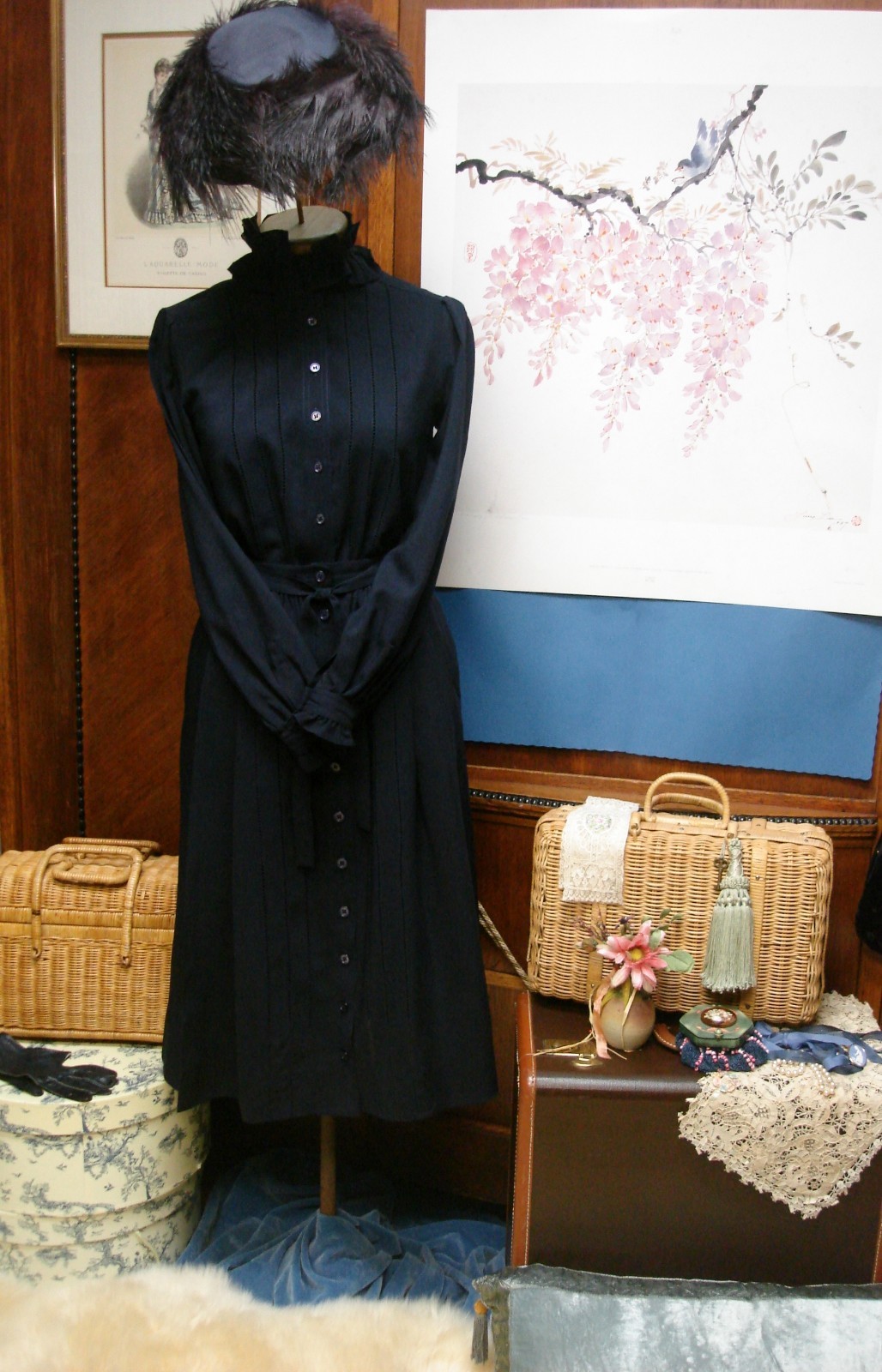 Vintage JAEGER London 100% Wool Blouse and Skirt in Navy