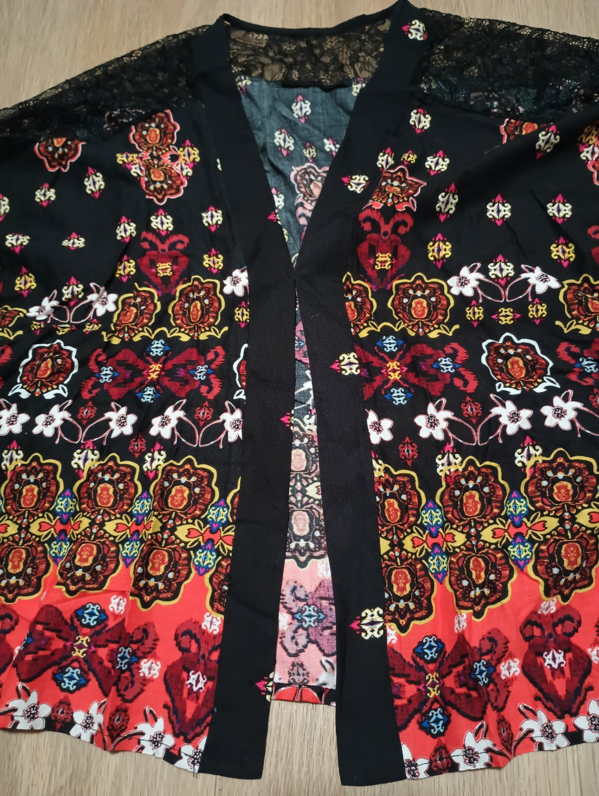 Vtg 70s Sheer Lace KIMONO Asian Indian Ikat Kaftan Jacket lounge boho hippy M L