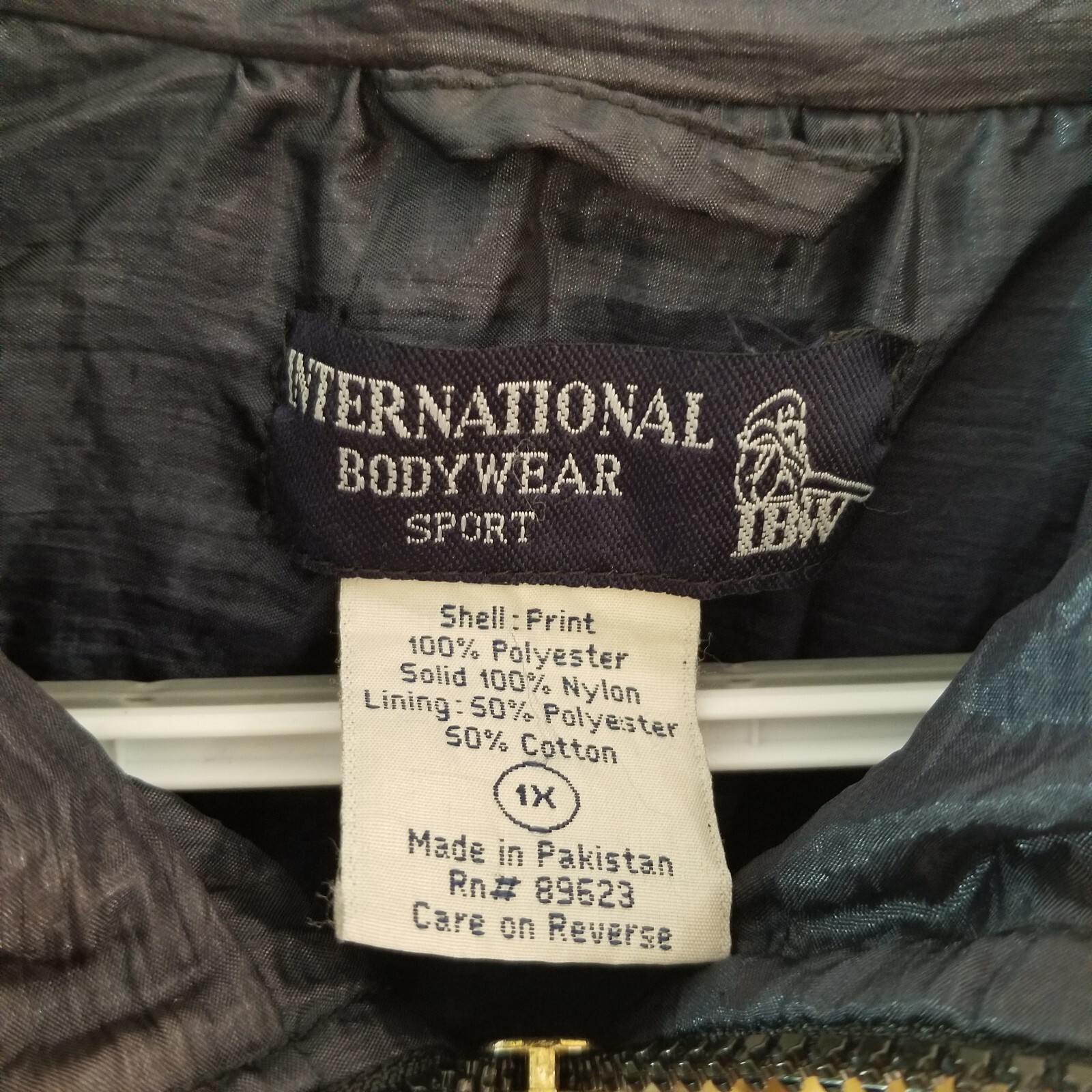 INTERNATIONAL BODYWEAR SPORT 1X Windbreaker Jacket Dark Navy Blue VTG 80s 90s