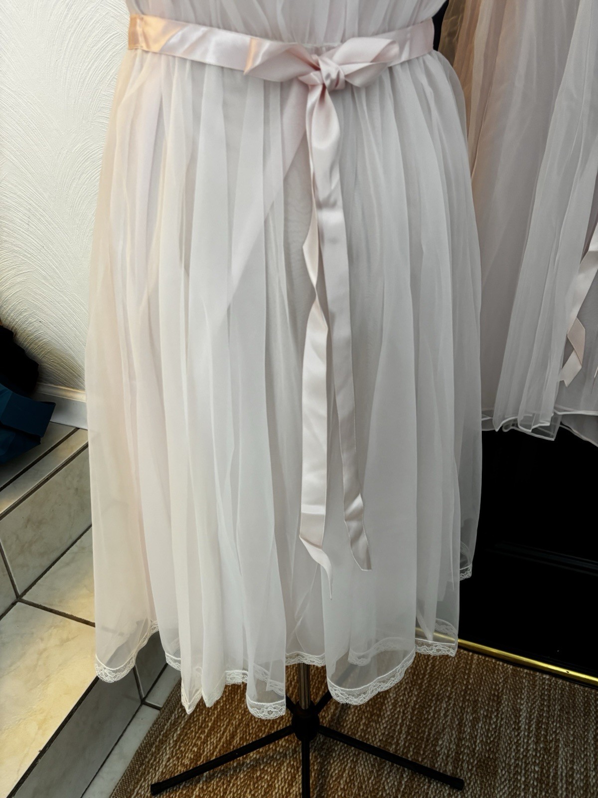 LAROS VTG WEDDING BELL PINK NIGHTGOWN, ROBE PEIGNOIR NEGLIGENCE Size S