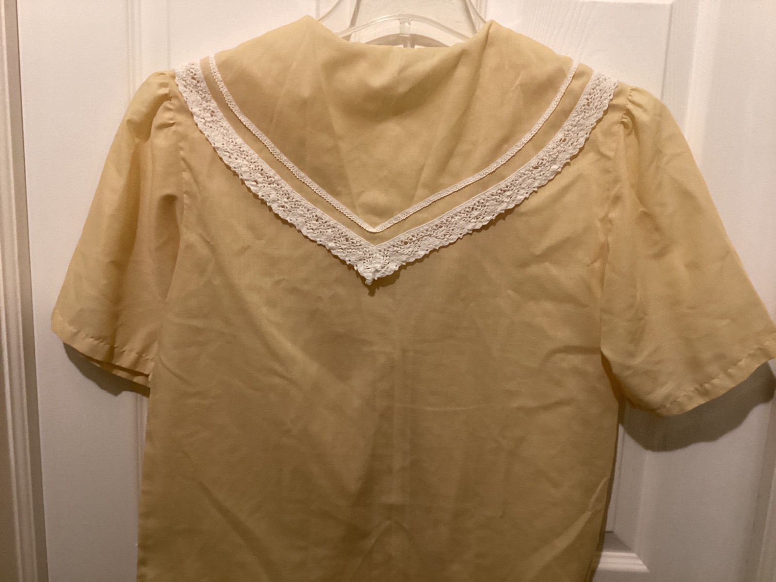 Vtg 80s Handkerchief Collar Blouse Size M Cheryl Tiegs Cream Cottage Core