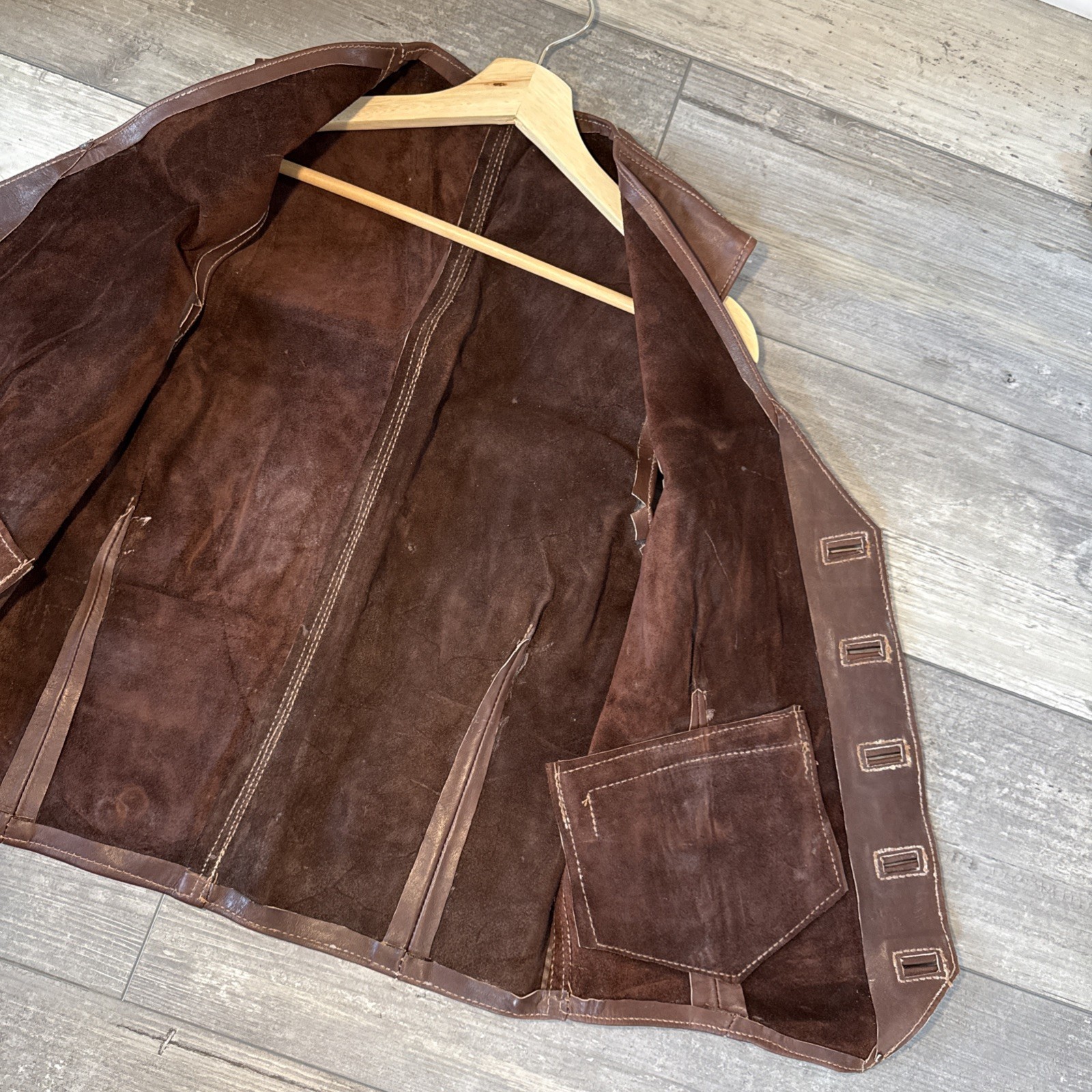 Vintage Brown Genuine Leather Vest Size 42 Sleeveless Western Button Front