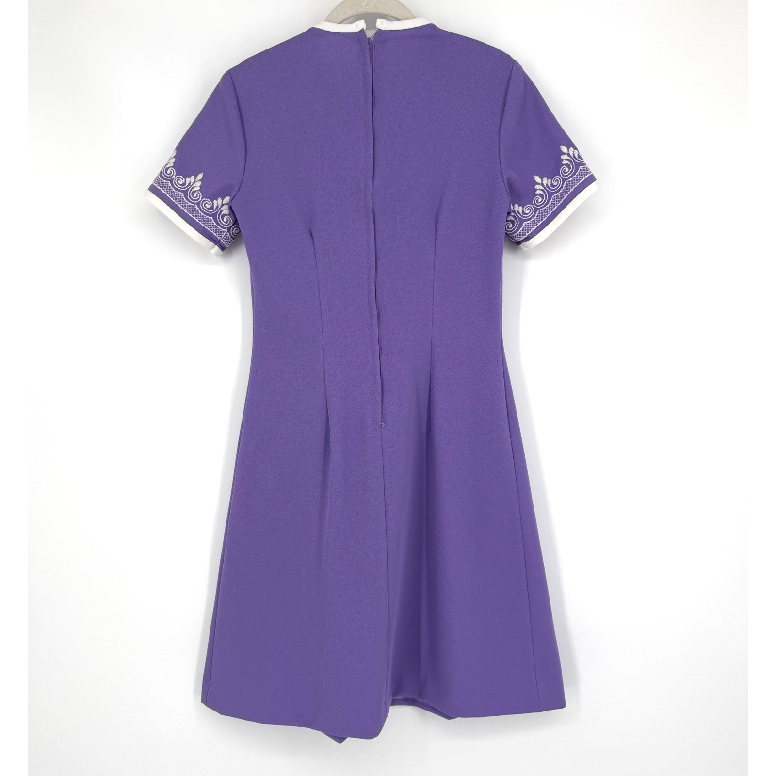 Vintage 60s 70s Mod Purple Fit & Flare Dress White Embroidery Knit Crepe Small