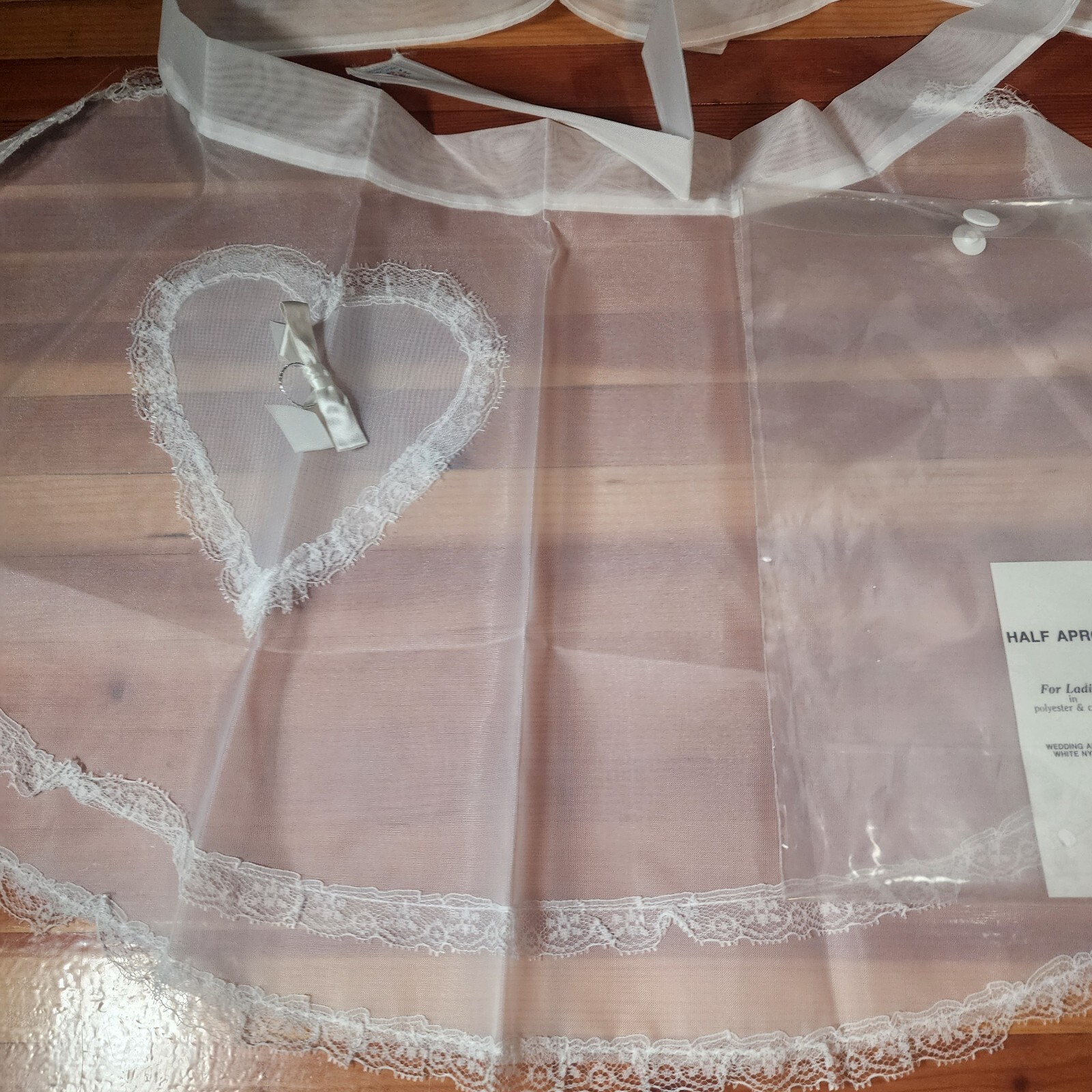 1950’s Half Wedding Apron White Nylon Artistic Creation NIP/NOS Heart Lace V Day