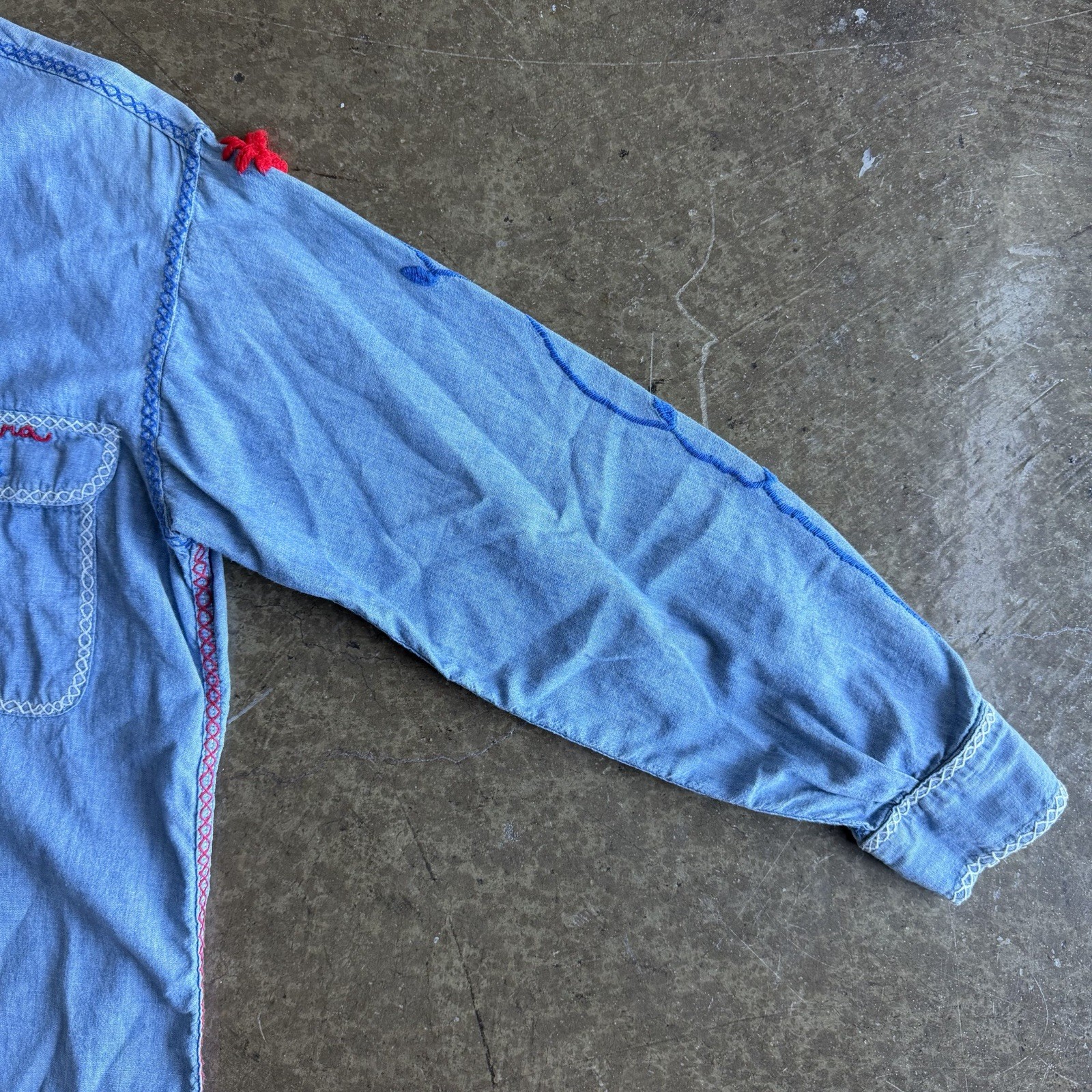 VTG 60’s Big Mac Pennys Sanforized Chambray Denim Embroidered floral Shirt
