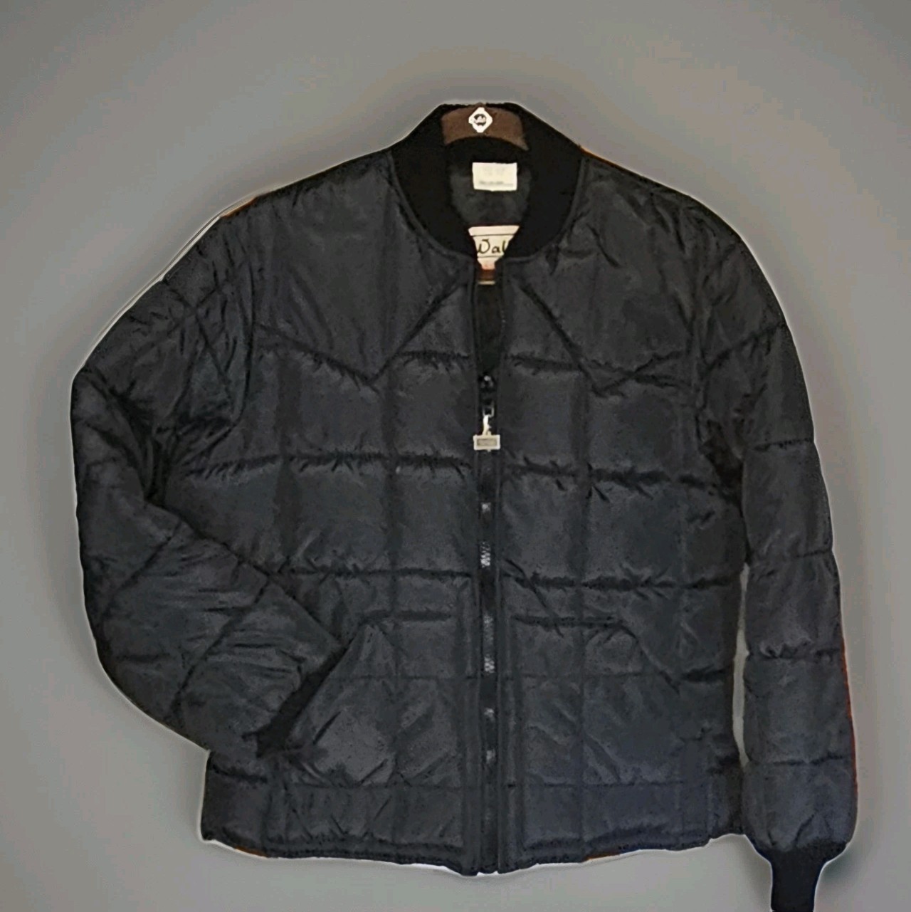 Wall’s Blizzard Pruf Ski Jacket Womens L Black Heavyweight Puffer Vintage 80s