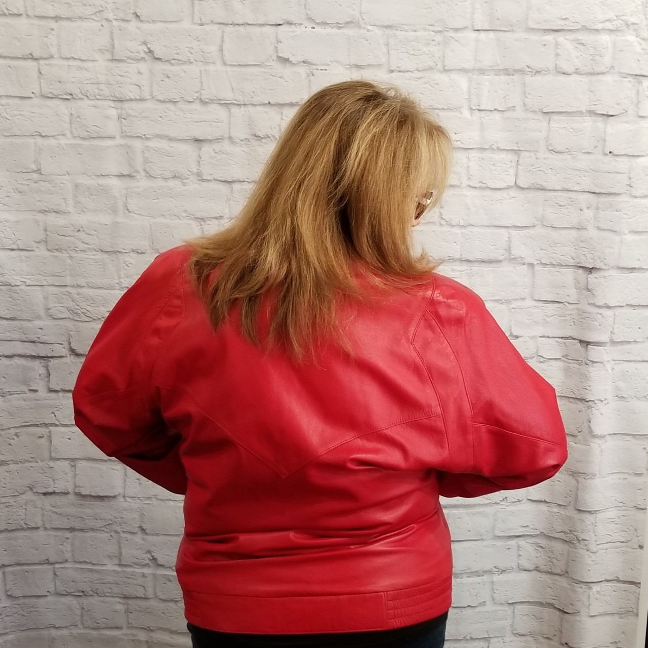 VTG 1980s Women’s Red Pleather Bomber Jacket Size L