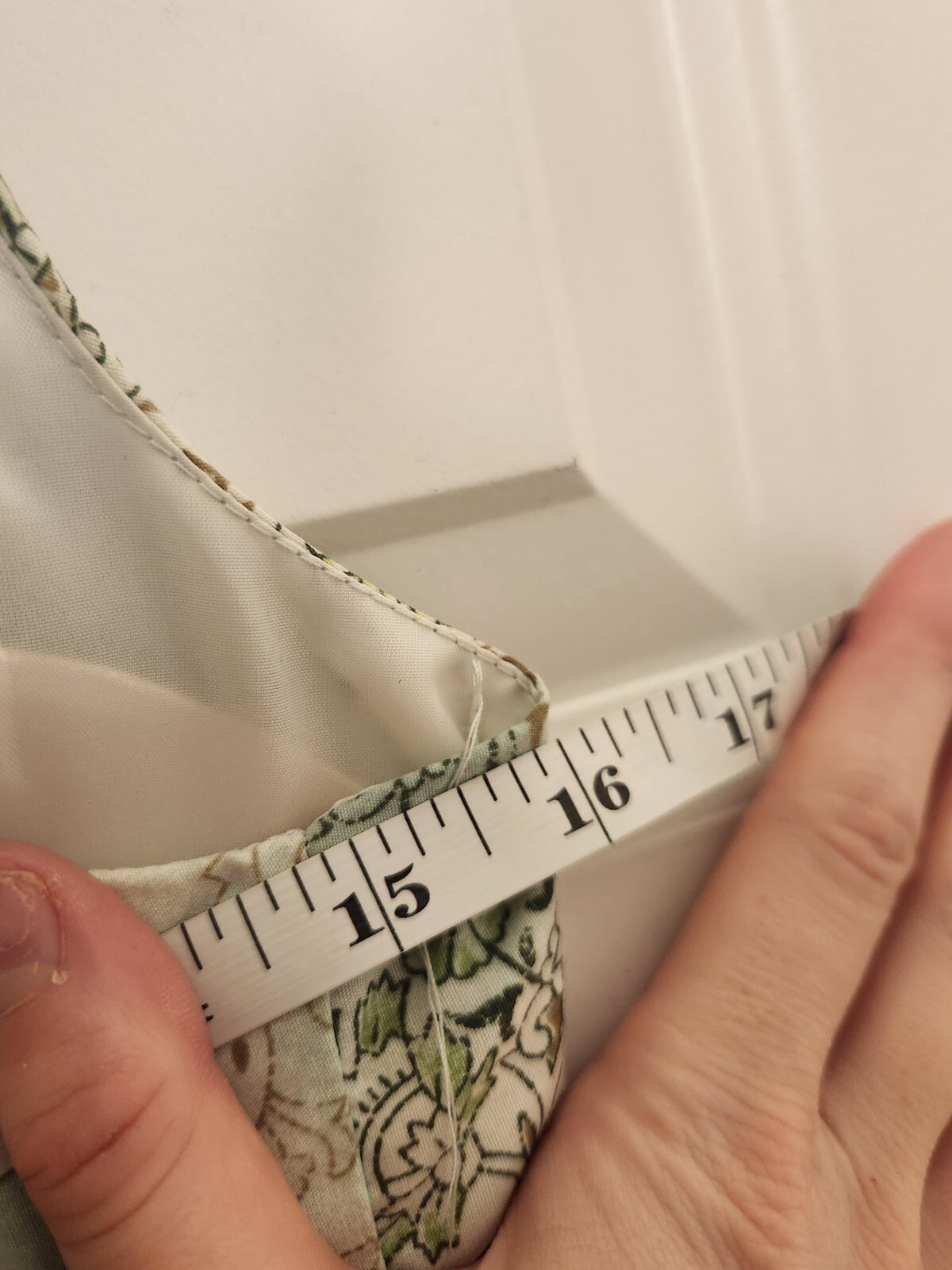 Alyn Paige Size S Maxi Dress Cross Back Floral Green VTG V Neck #Z574