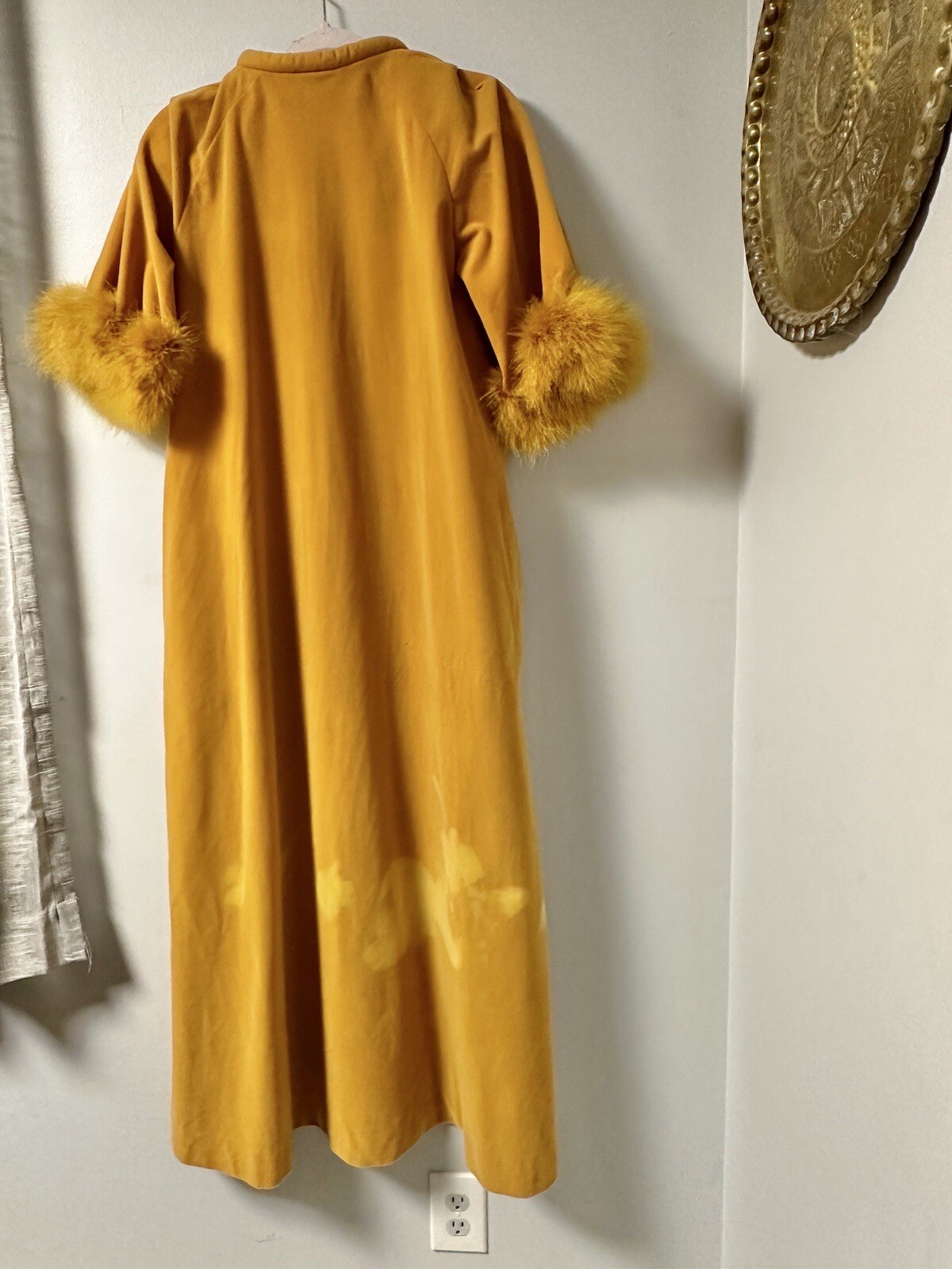 Vintage 50s 60s Duster House Coat Robe Ballerina Dancer Gold With feathers RARE