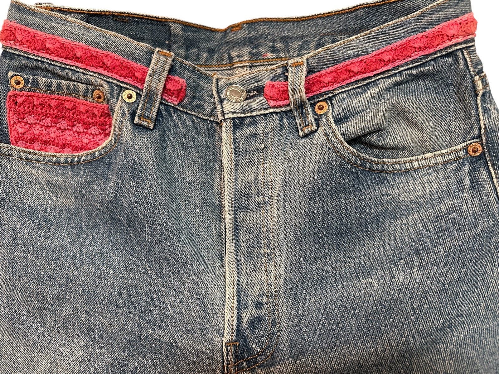 Vintage 1990’s Buzz 18 Embellished Levi’s 501 Jeans W30 28.5” Waist USA Pink