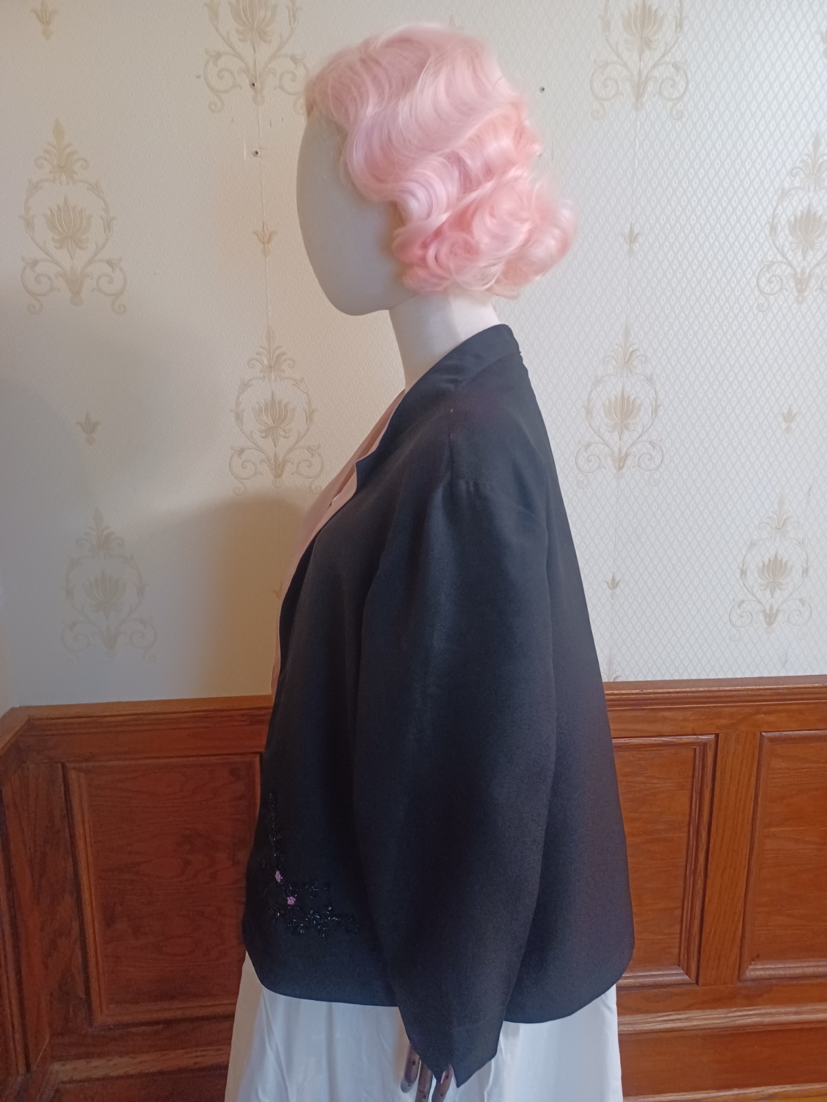Vintage 1980s Sara Morgan for Halbrand Black Pink Beaded Office Witch Jacket