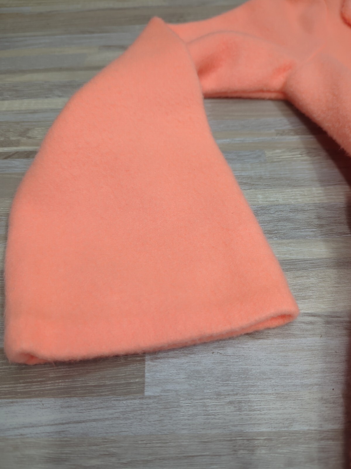 Vintage 60’s/70’s peachy orange Fleece Robe/ Housecoat nightgown Sz Medium