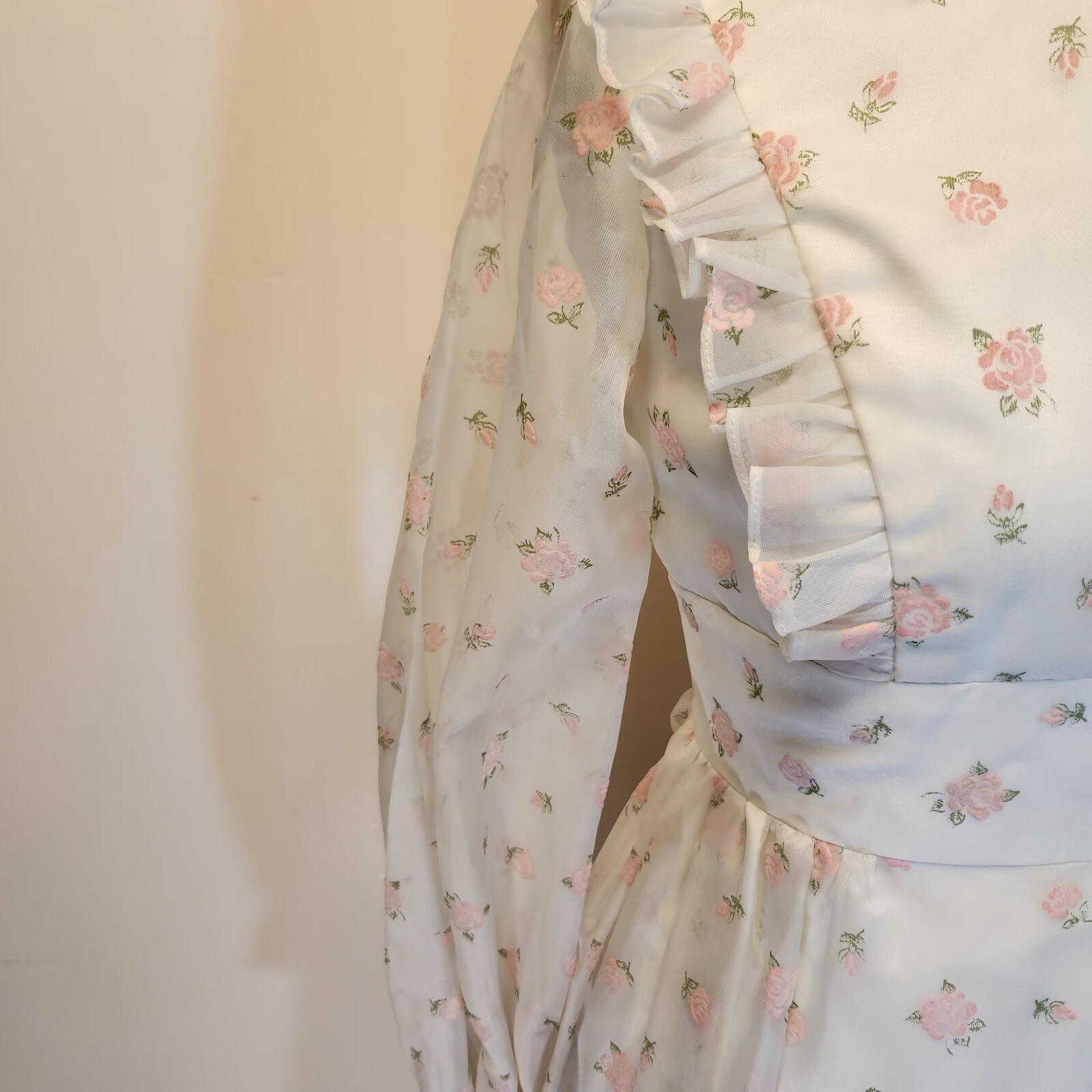 70′ Vintage Prom Dress * White w/ Pink Flocked Roses Throughout