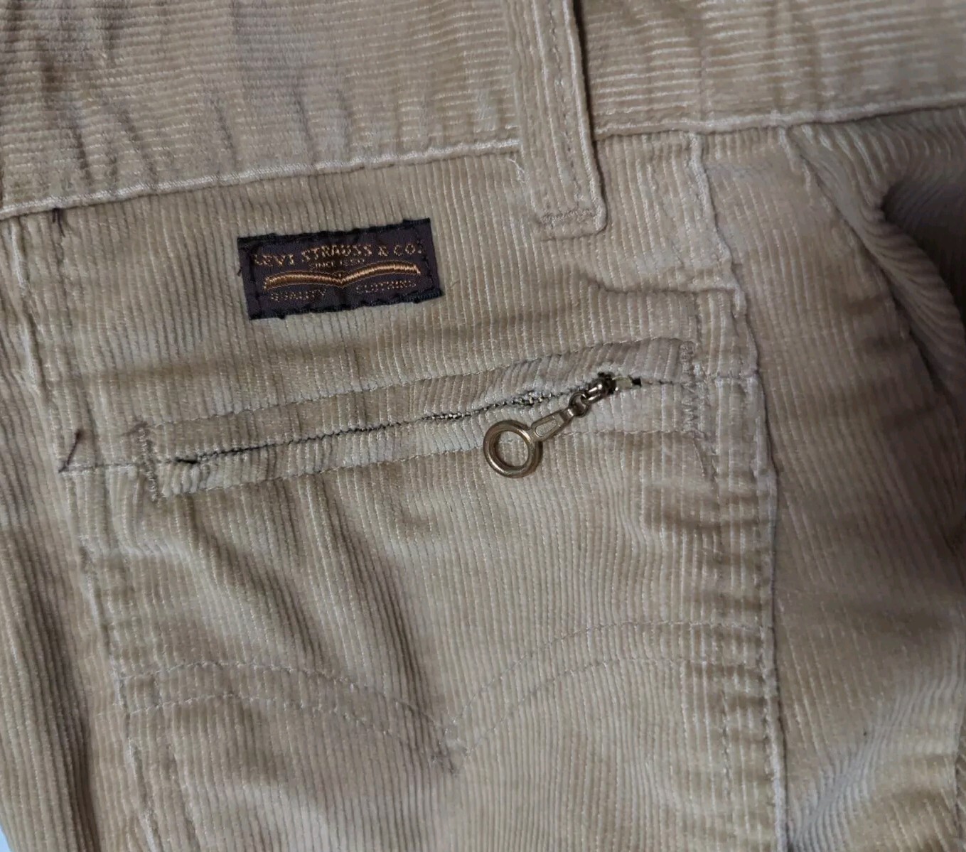 Vintage Levi’s Corduroy Pants Talon Beige 42 Zipper 25×29