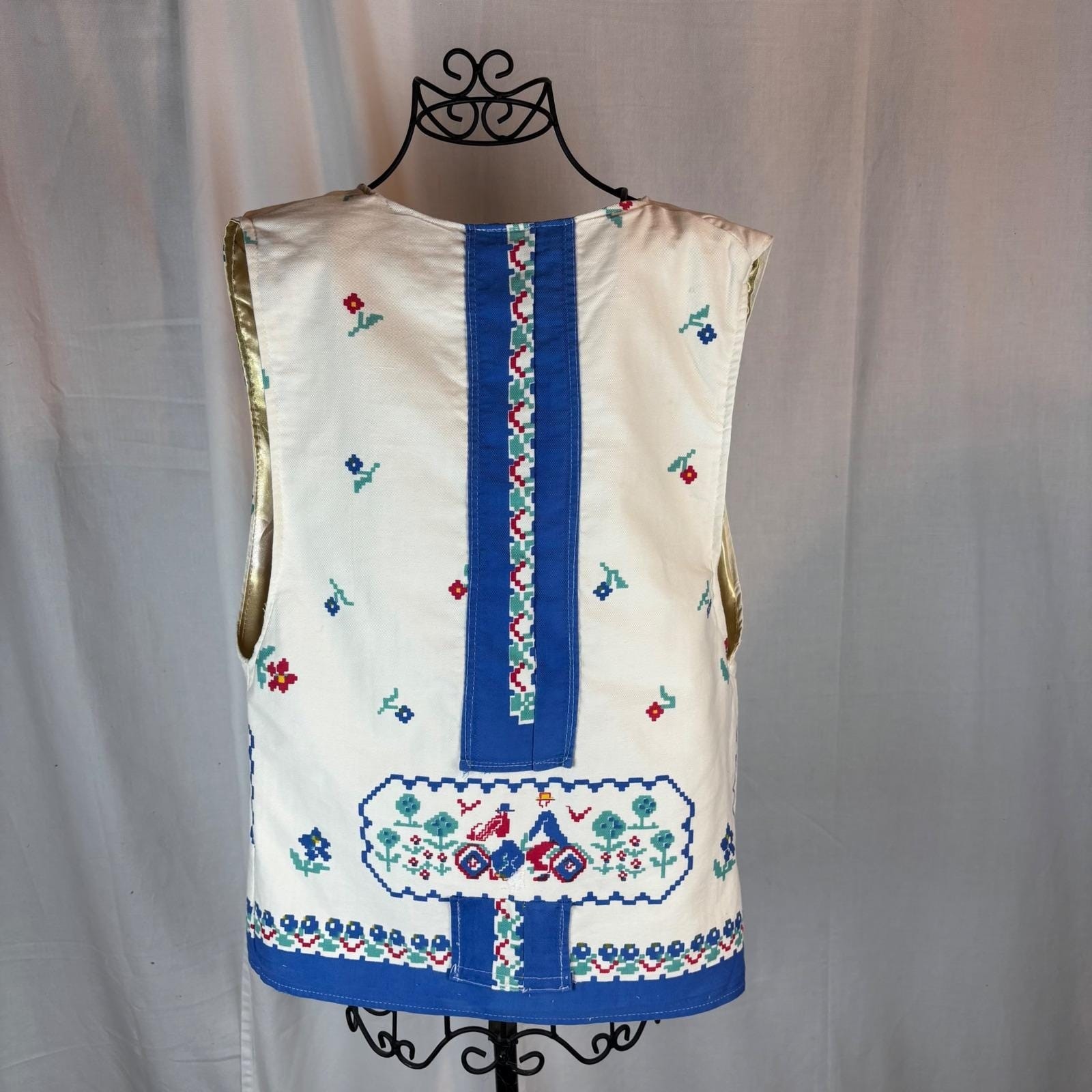 Vintage Handmade Upcycled Folk Art Cross Stitch Print Vest White Blue Gold Lined