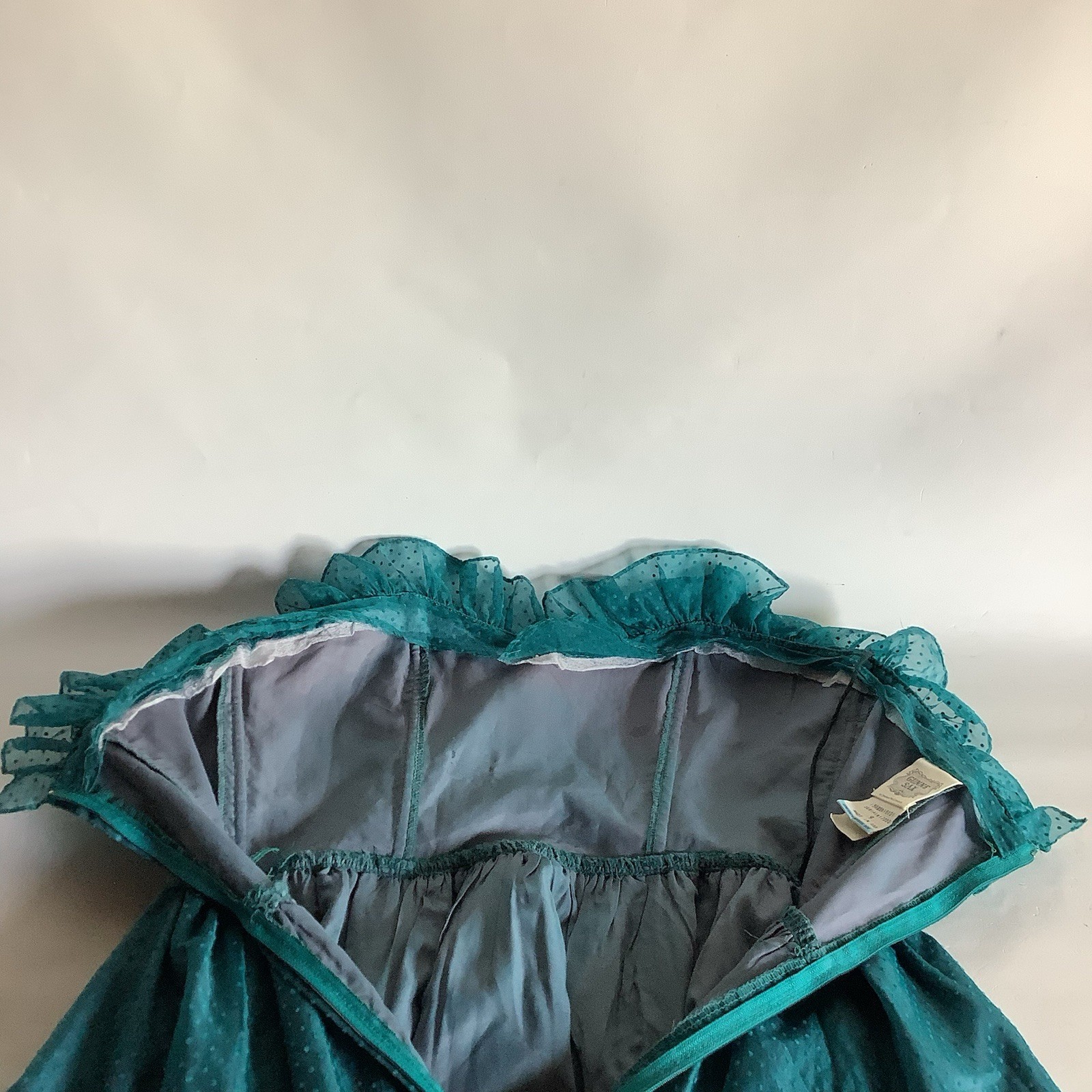 Vtg 1980s Gunne Sax Teal Swiss Dot Strapless Tea Length Semi-Formal Dress