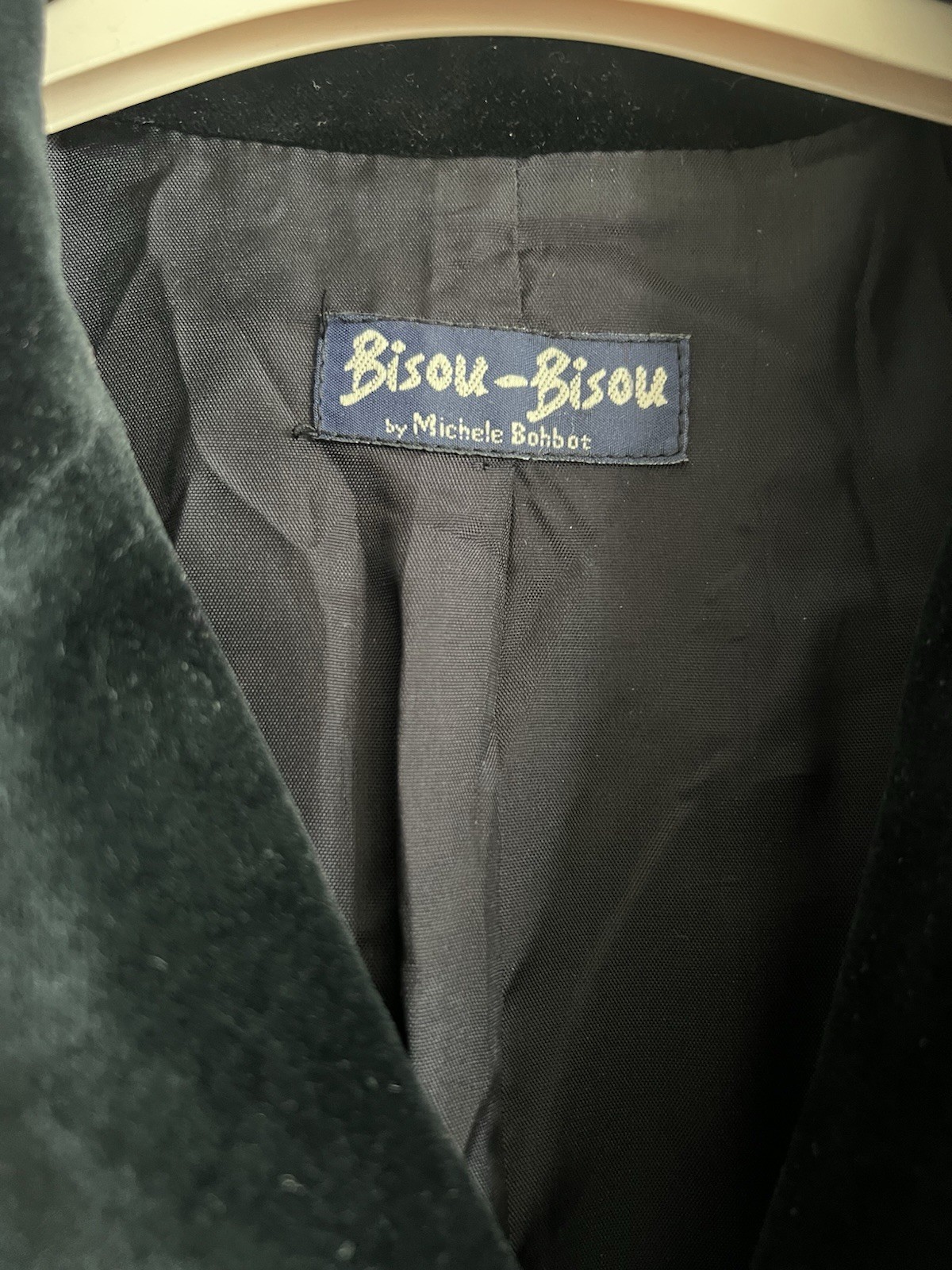Bisou Bisou Women’s Vintage Long Black Velvet Blazer Size M