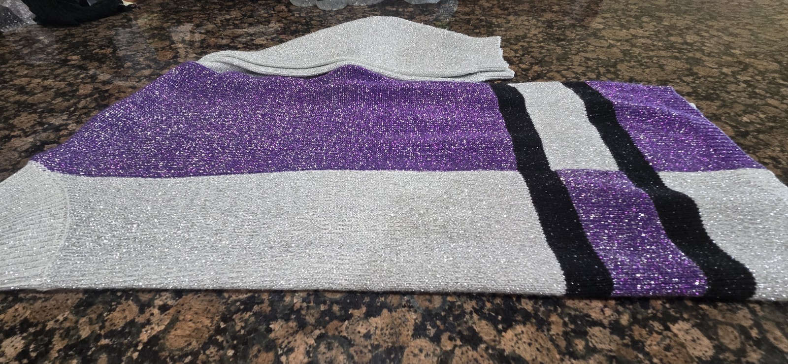 1980s SHENANIGANS Metallic Silver Black And Purple Color Block Sweater Sz Small