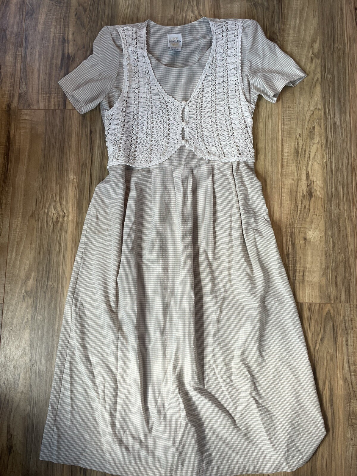 Bentley Vtg womans size 14 tan checkered midi dress attached beaded vest-defect