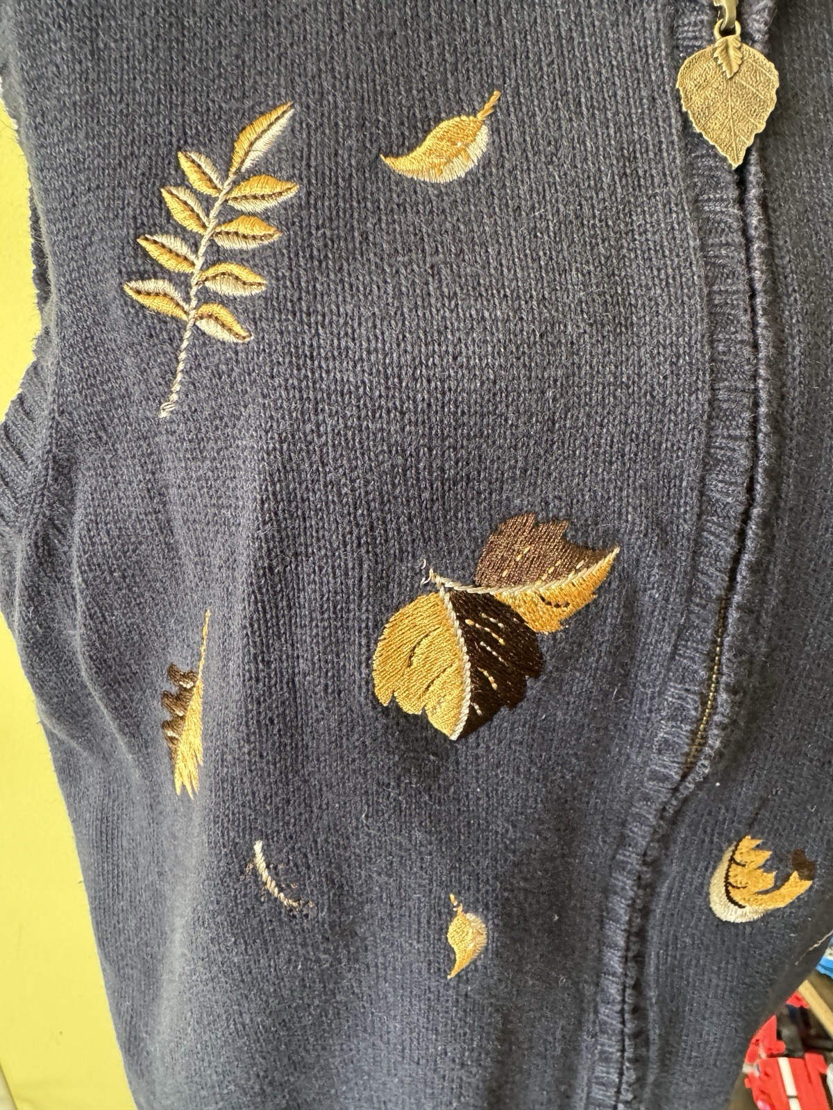 C.J. Banks Leaf Embroidered Zip Vest Blue Nature Cottagecore Size X Cotton Ramie