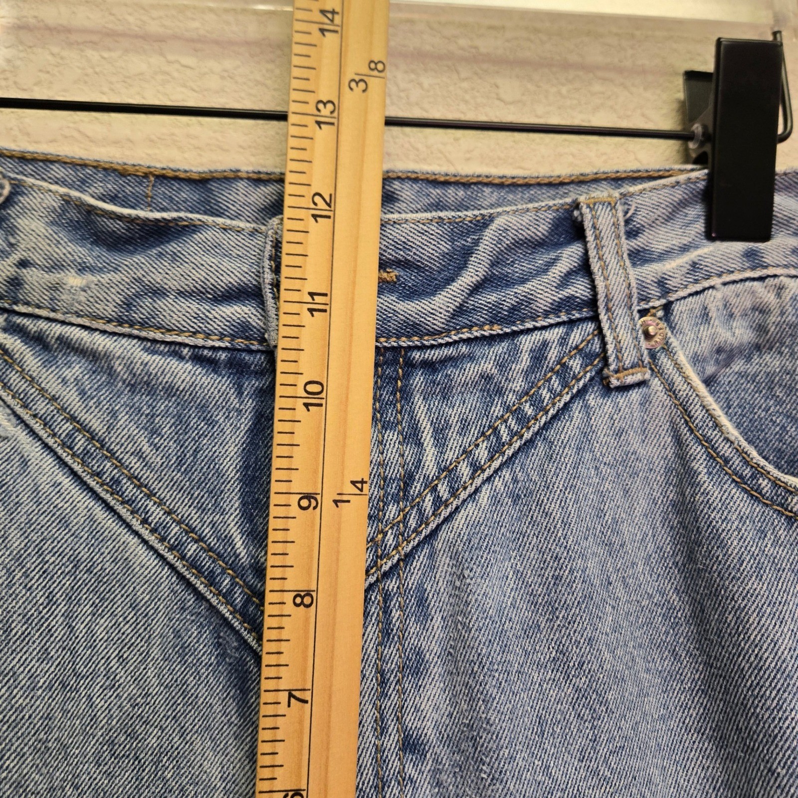 RoughRider Vintage Western Bareback Jeans 34 Long V-Yoke Straight Leg Mom Jean