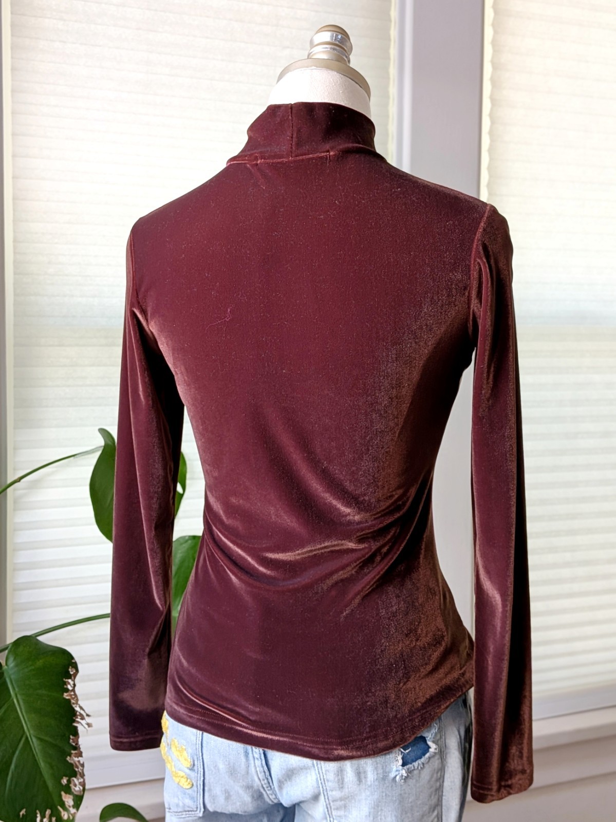 Donna Karan Intimates Women’s Brown Velour Rayon Turtleneck Top S/M