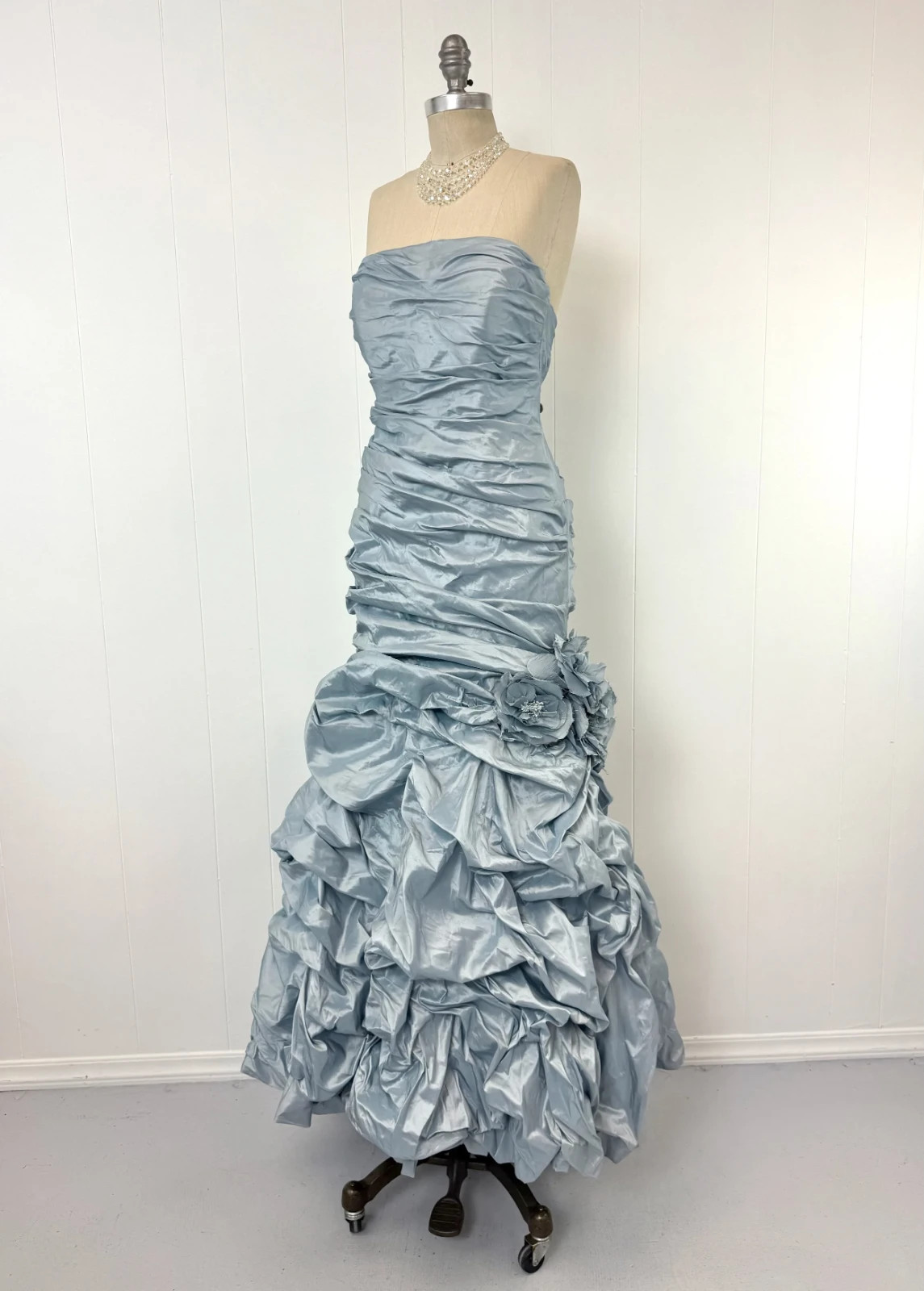 Vintage Catherine Regehr Saks Fifth Avenue Ice Blue Silk Ruffle Prom Dress Gown