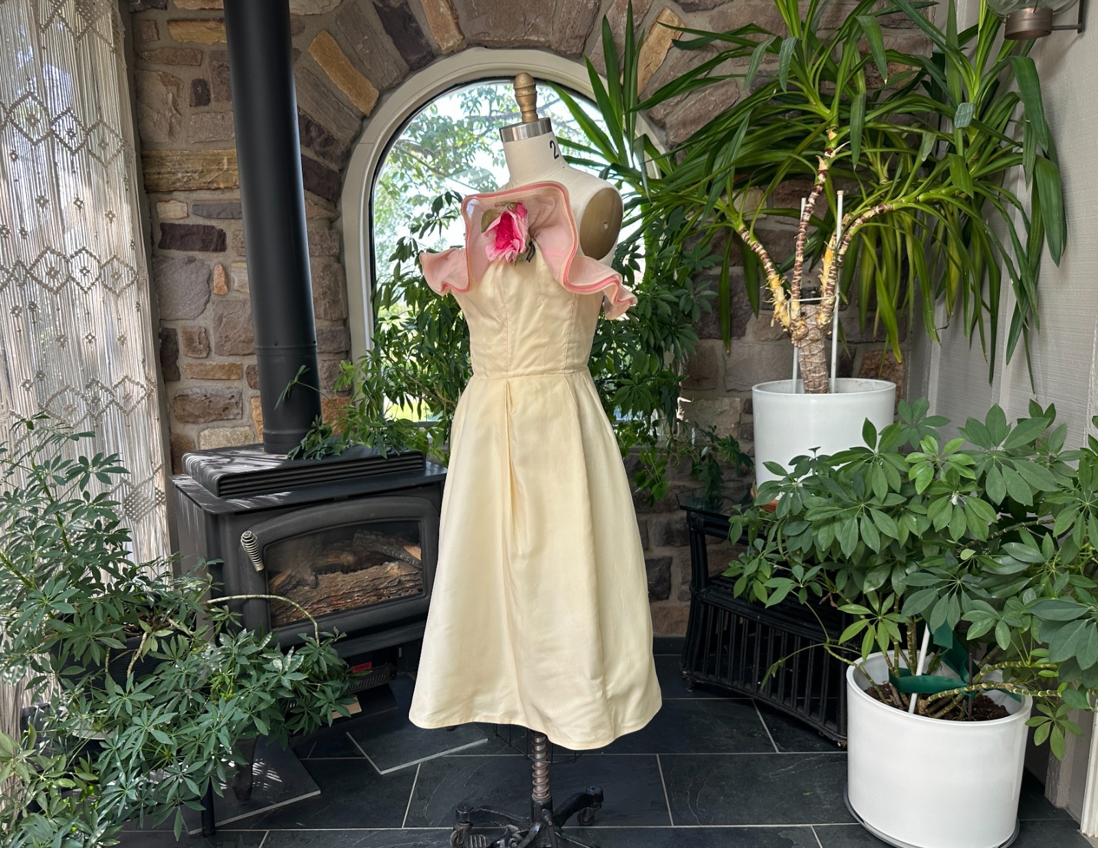 Vintage 1950s Ivory and Pink Silk Organza Off Shoulder Formal Dress Wounded Bird