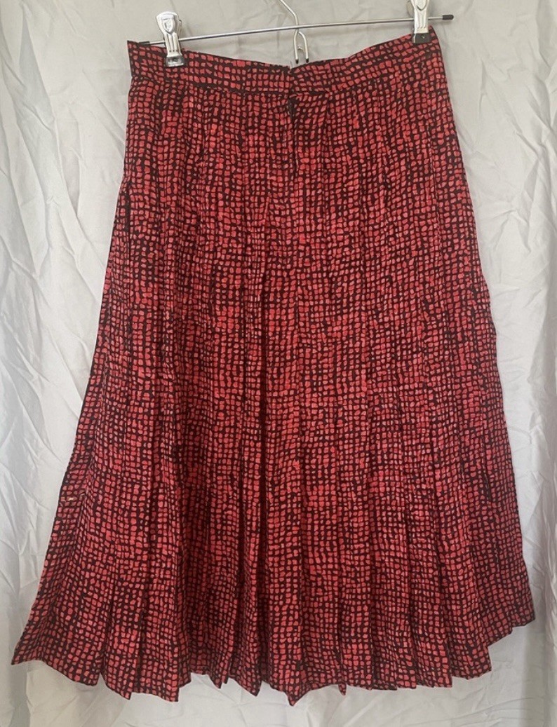 Vintage Nieman Marcus Red And Black 100% Silk 3 Piece Skirt Set Size 4