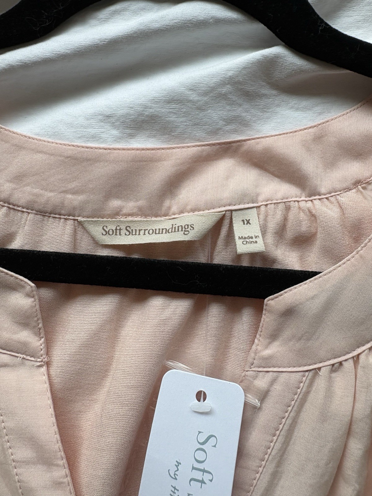 Soft Surroundings 1X Plus blush pink lined blouse with eyelet hem