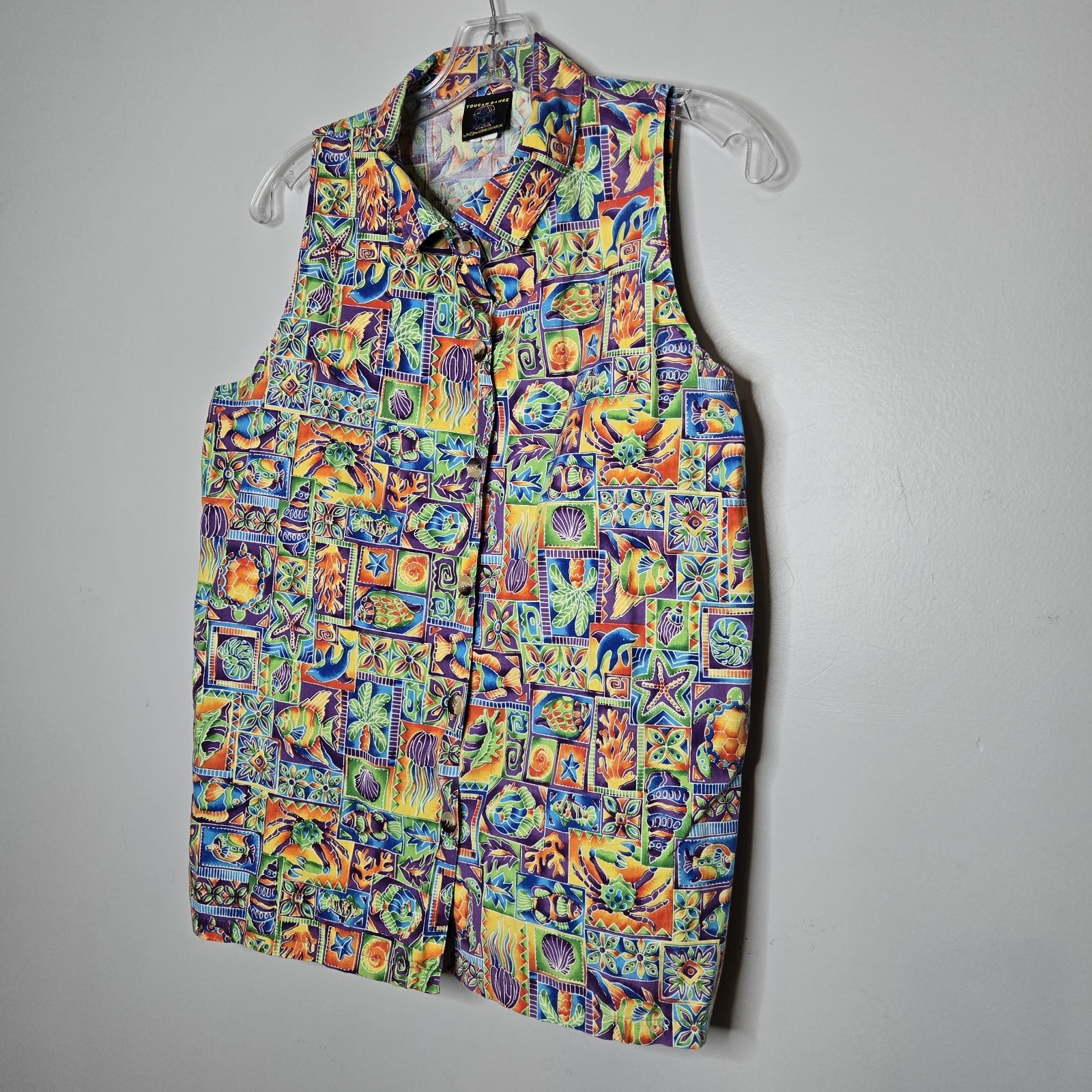 ​Vintage 90s Toucan Dance Tropical Fish Sea Life Sleeveless Blouse Button Down L