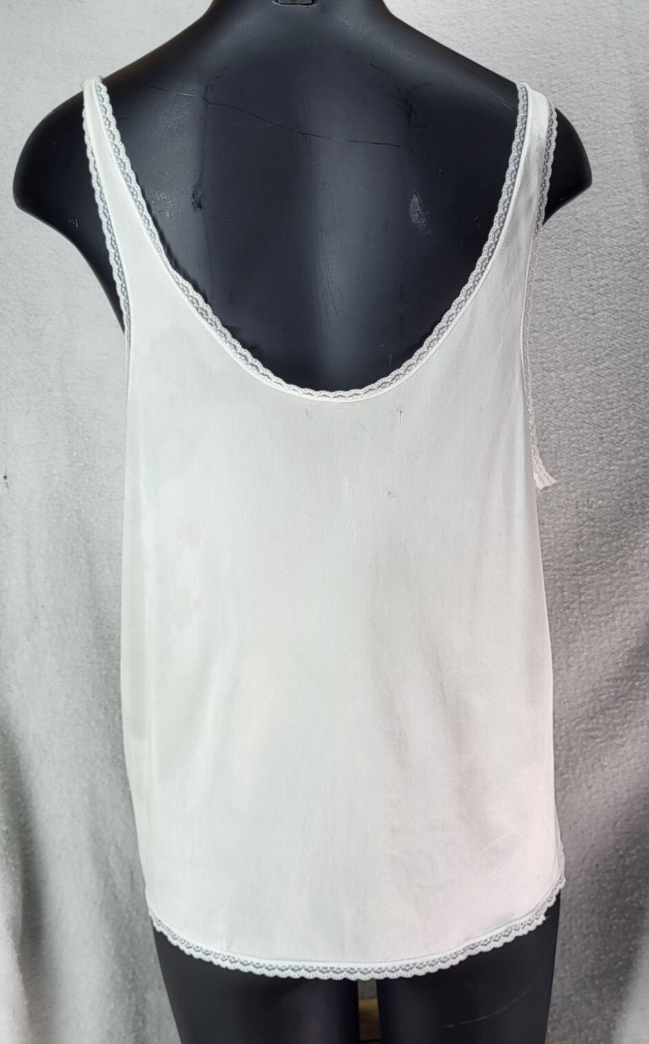 Vintage Vanity Fair Nylon Cami Camisole Lingerie 17-760 Top Size 40/46 Ivory